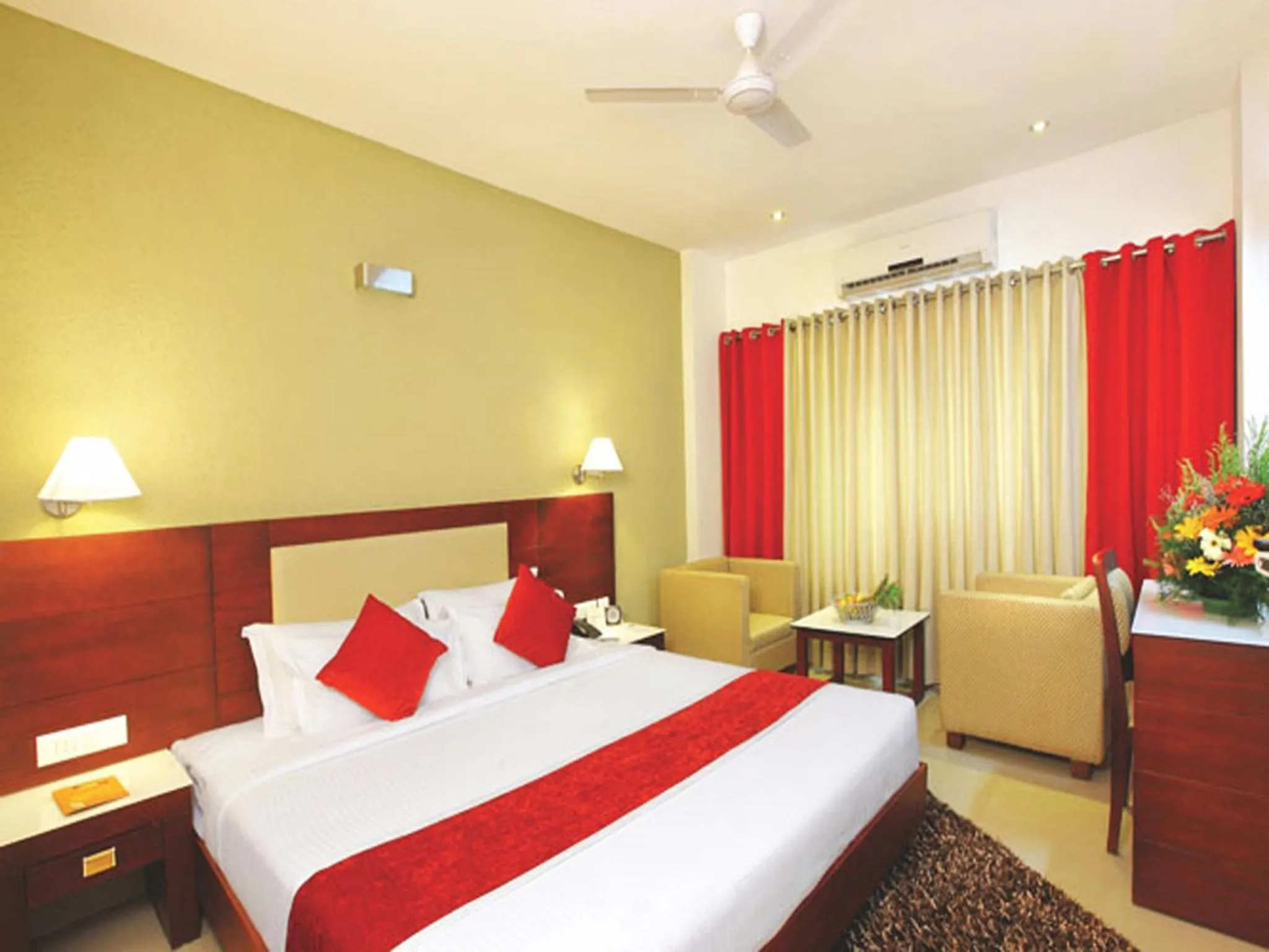 Bed in Hotel Hills Park Pathanamthitta