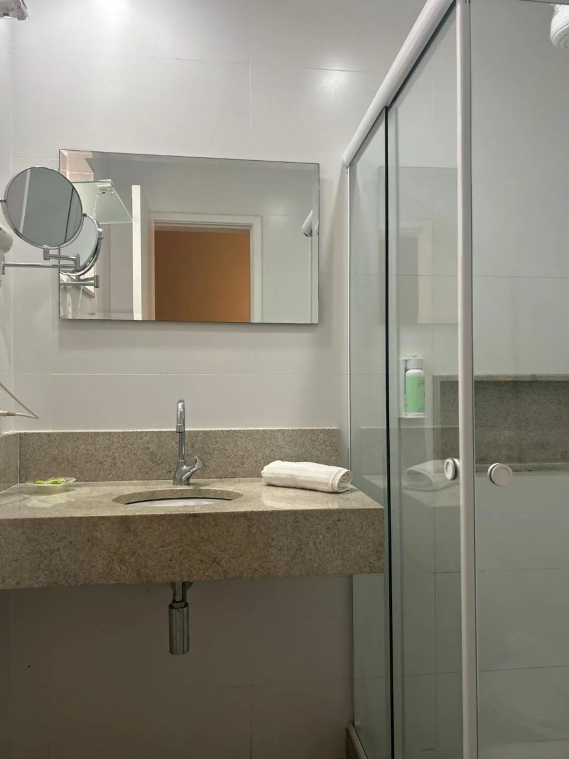 Bathroom in Hotel Petit Village Icaraí