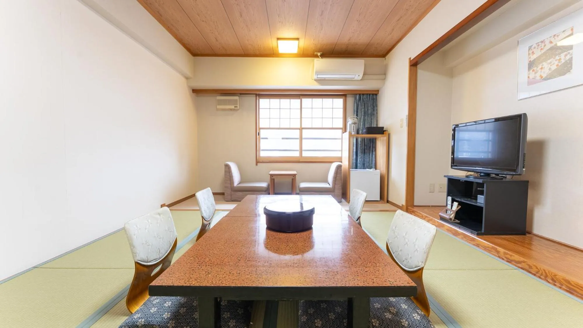 TV and multimedia in LiVEMAX Resort Echigo Yuzawa