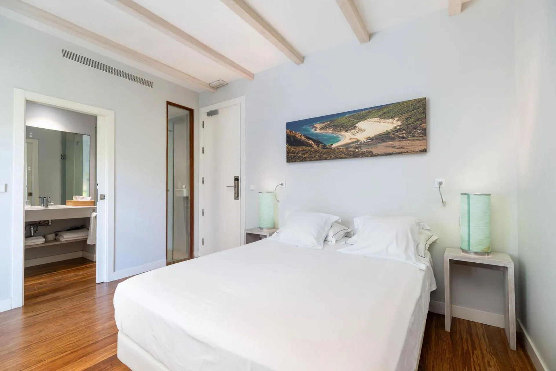 Bed in Aristoy - by Grupo Tribu