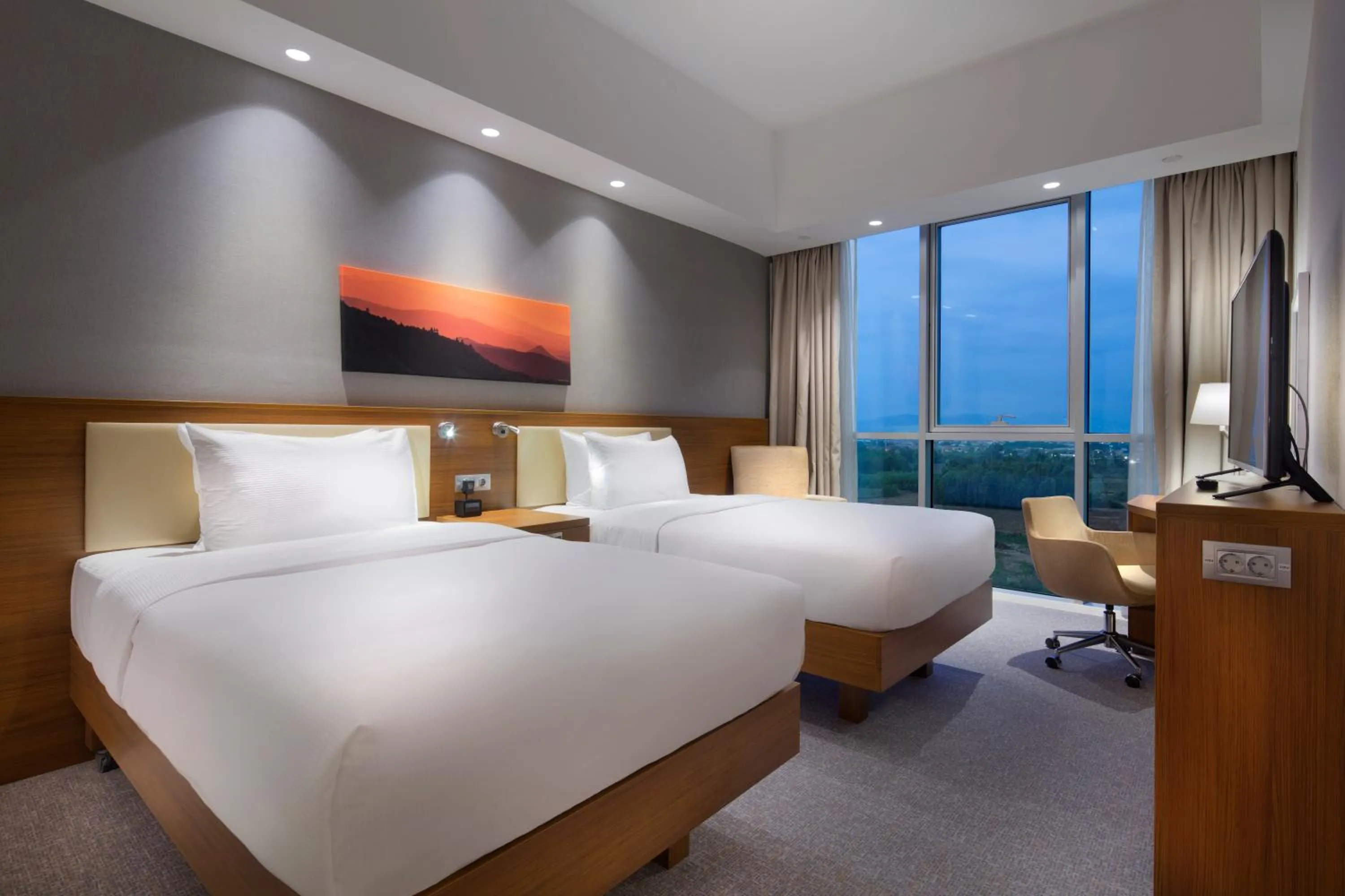 Bedroom, Bed in Hampton By Hilton Kocaeli Symbol