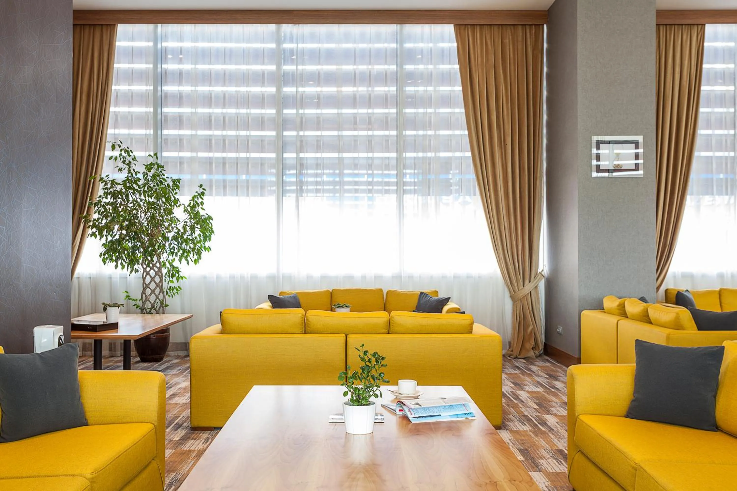 Seating area in Hampton By Hilton Kocaeli Symbol