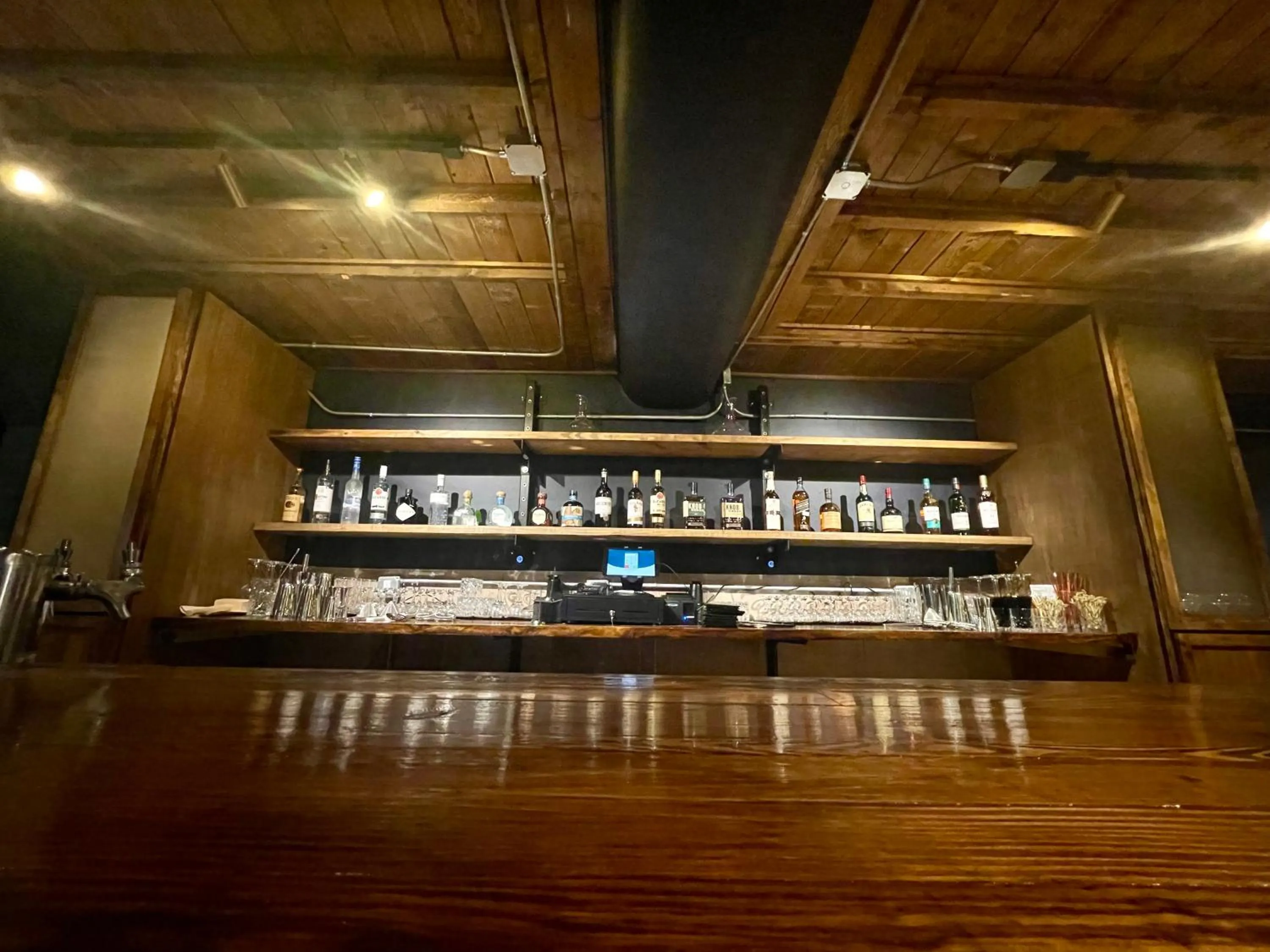 Restaurant/places to eat in Skyline Village Inn