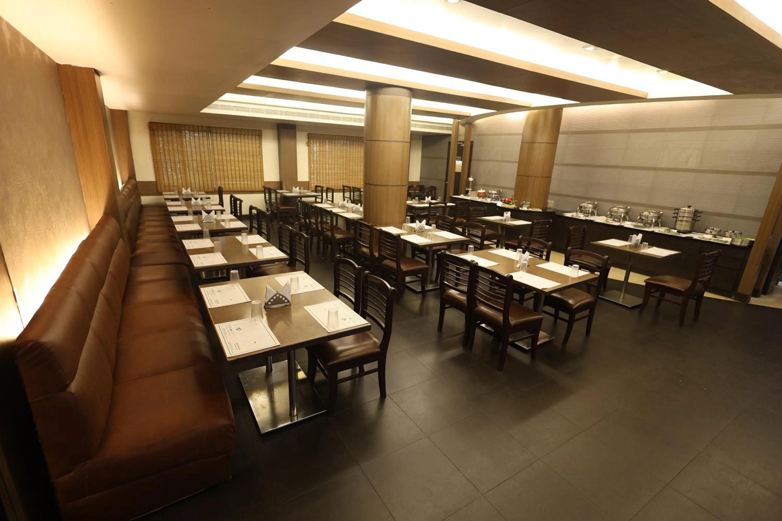Restaurant/places to eat in Abirami Residency