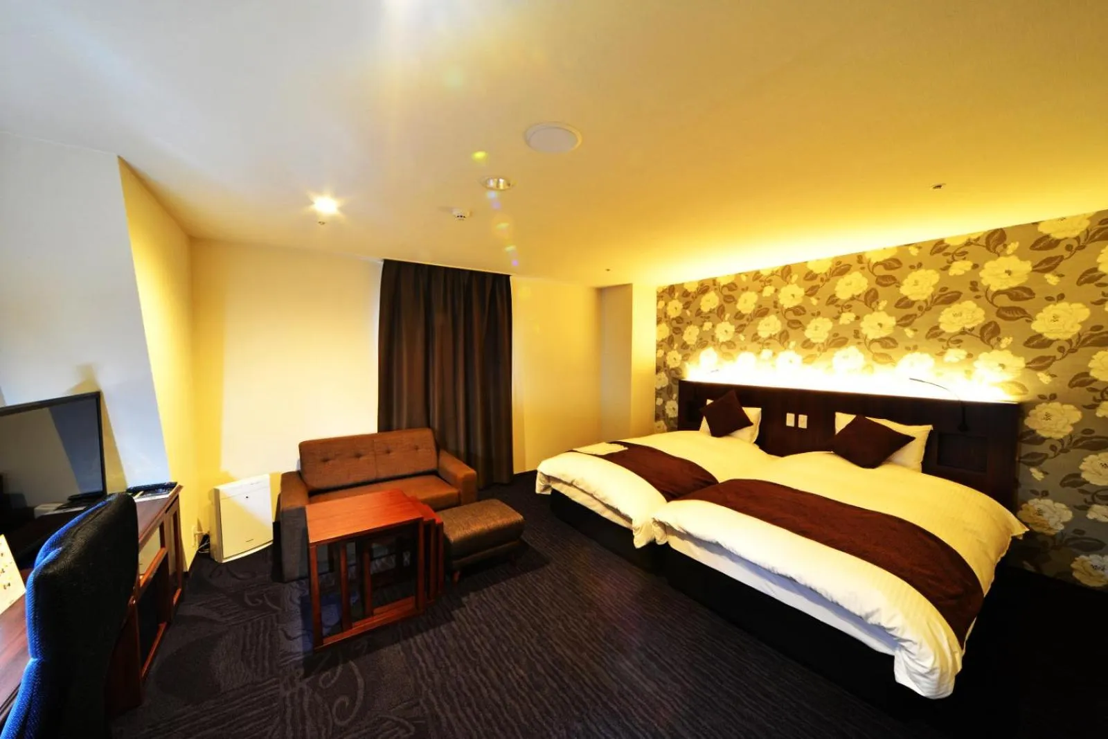 Photo of the whole room, Bed in Kushiro Century Castle Hotel