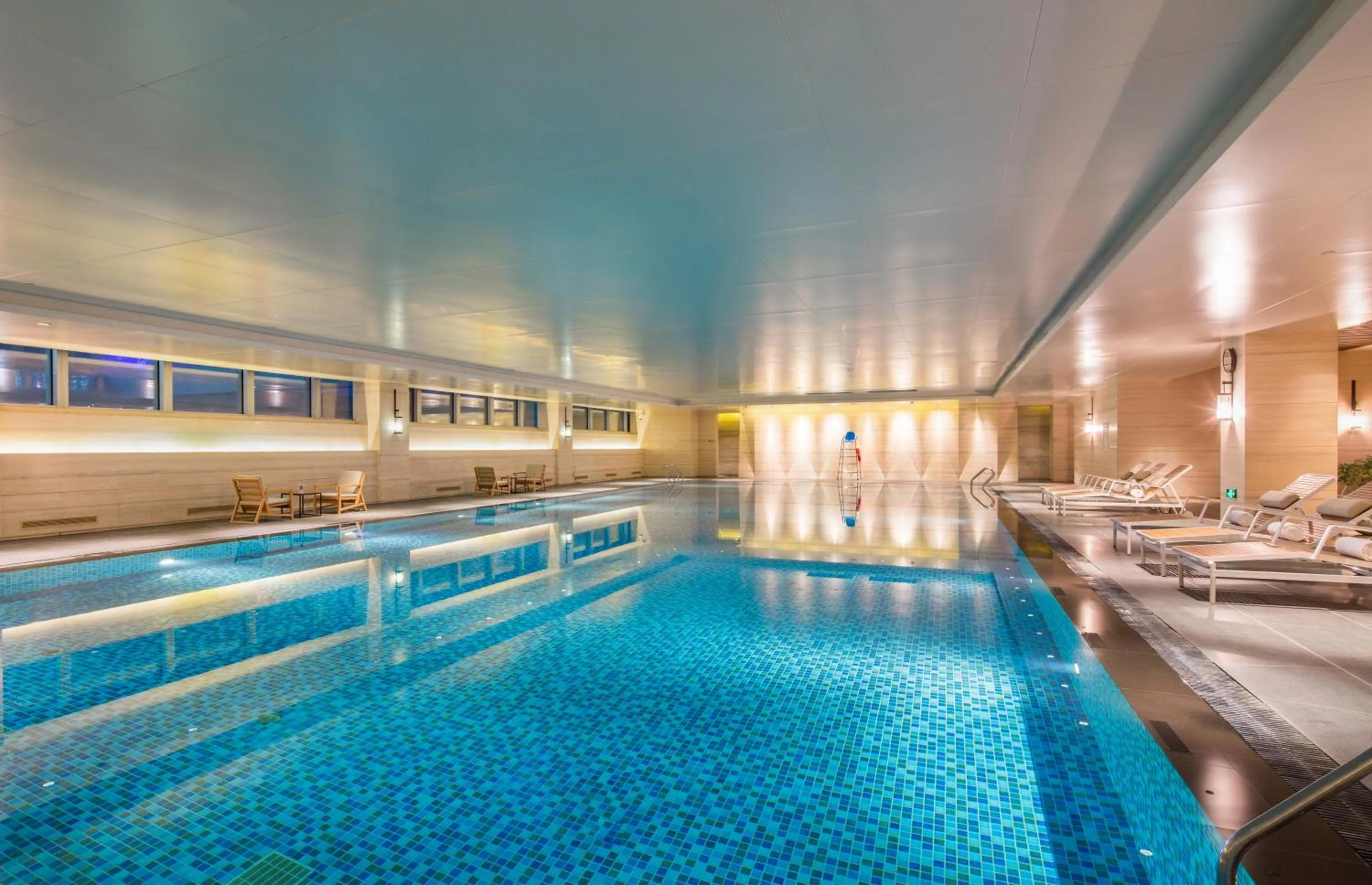 Swimming pool in Aoluguya Hotel Harbin