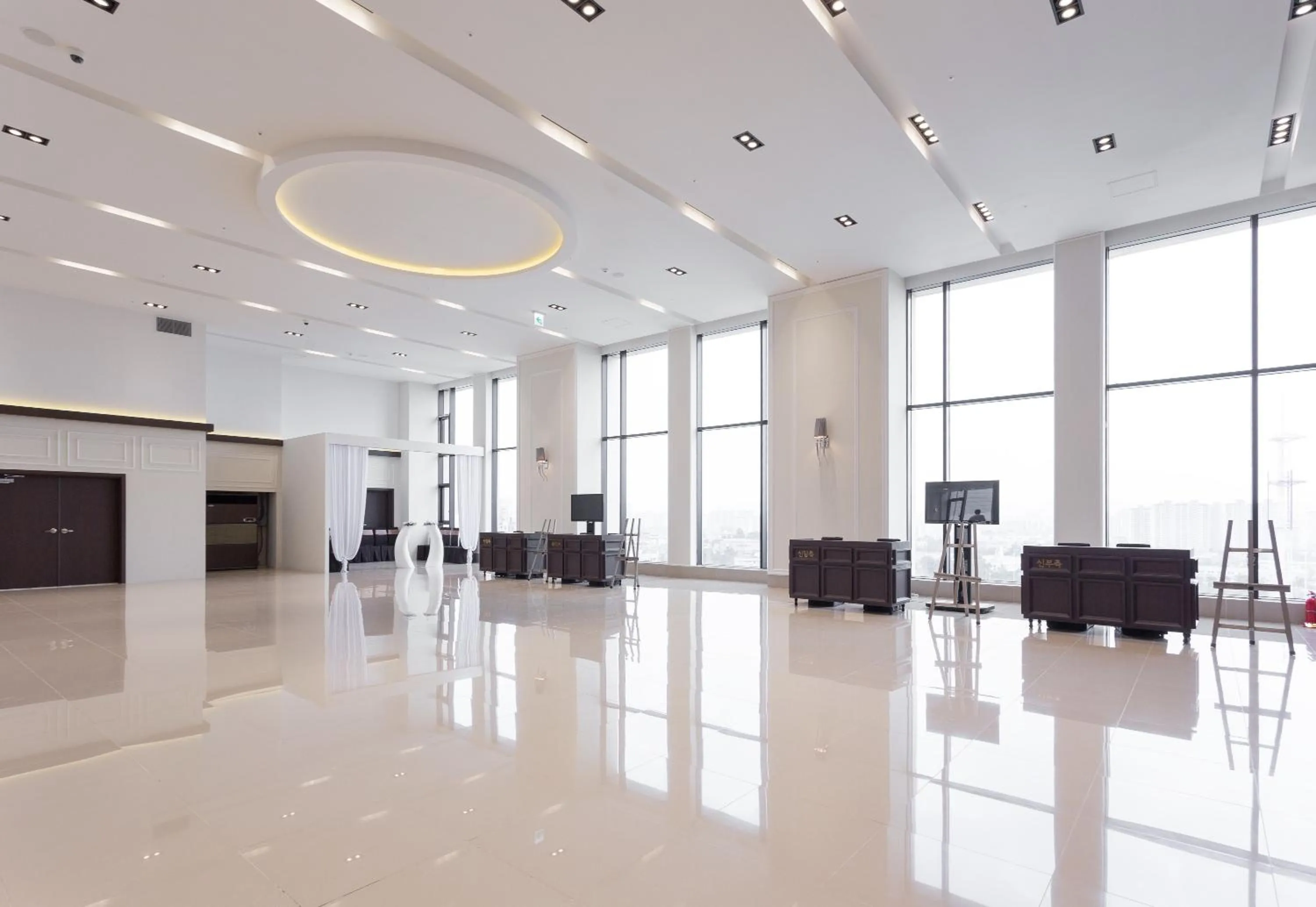 Lobby or reception in Charis Hotel