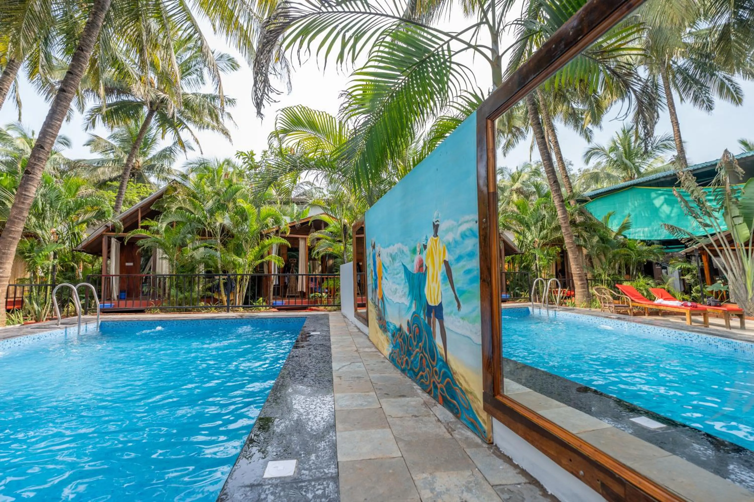 Swimming pool in Simrose