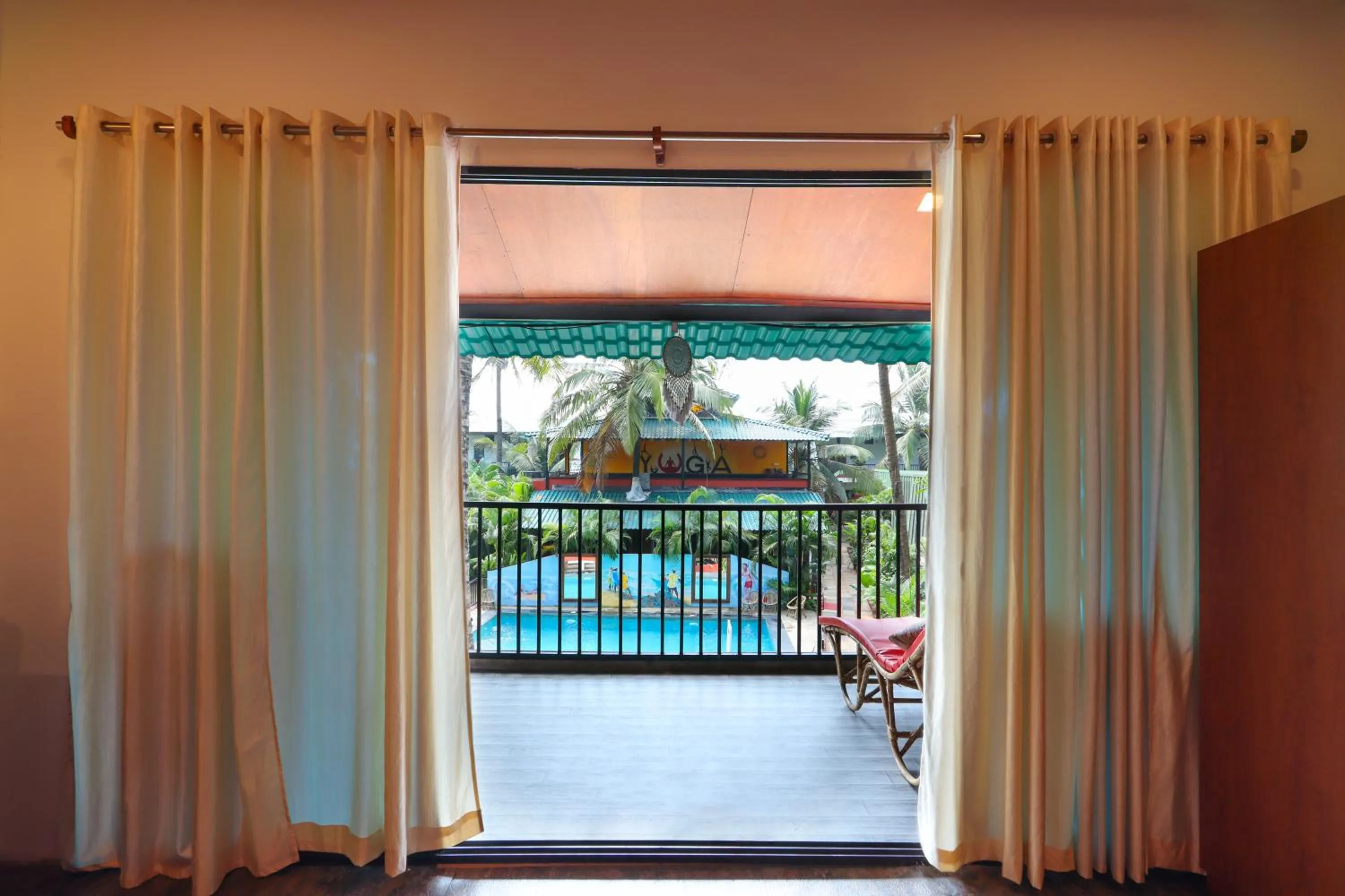 Pool view in Simrose