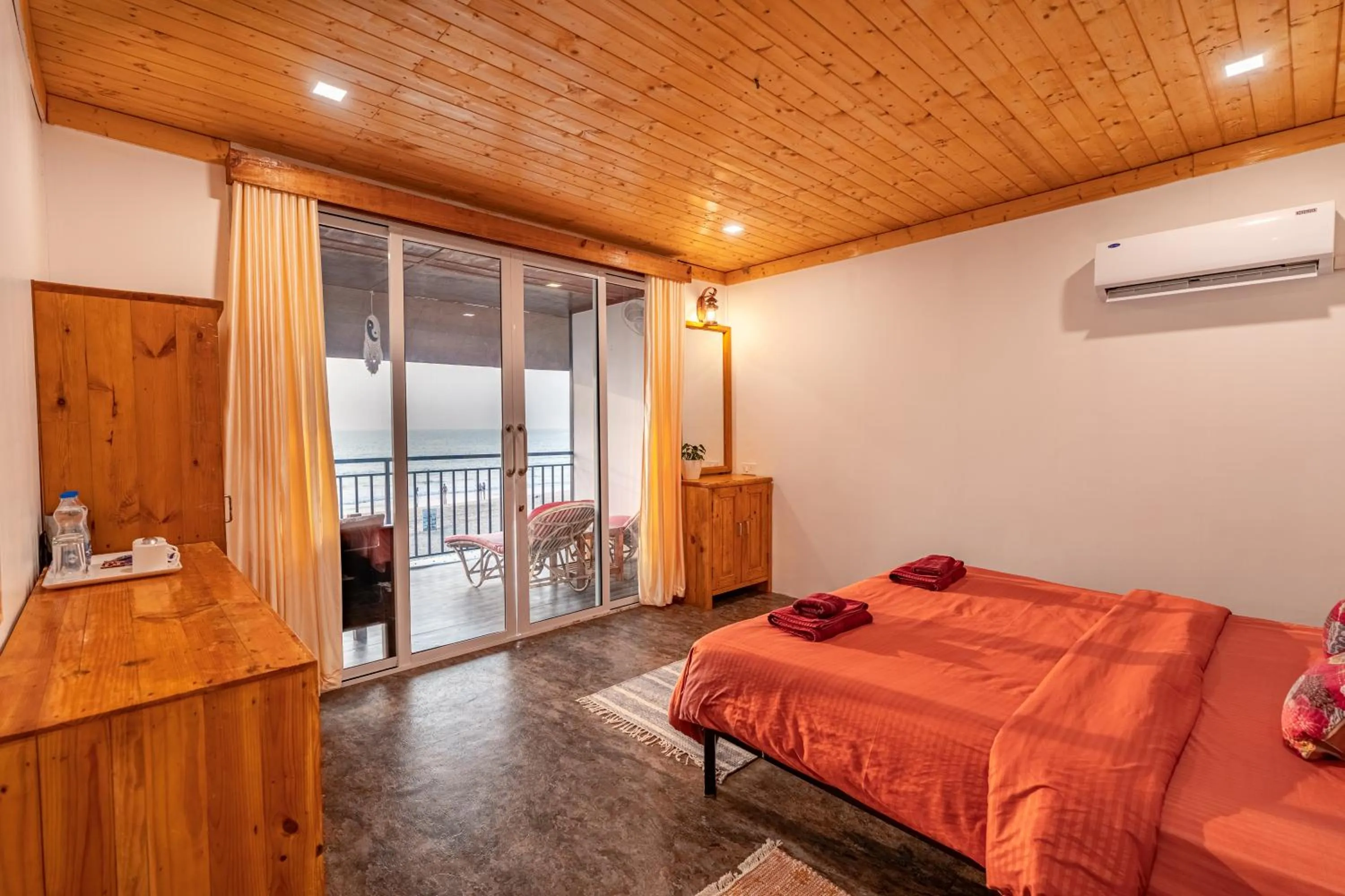 Bedroom, Bed in Simrose