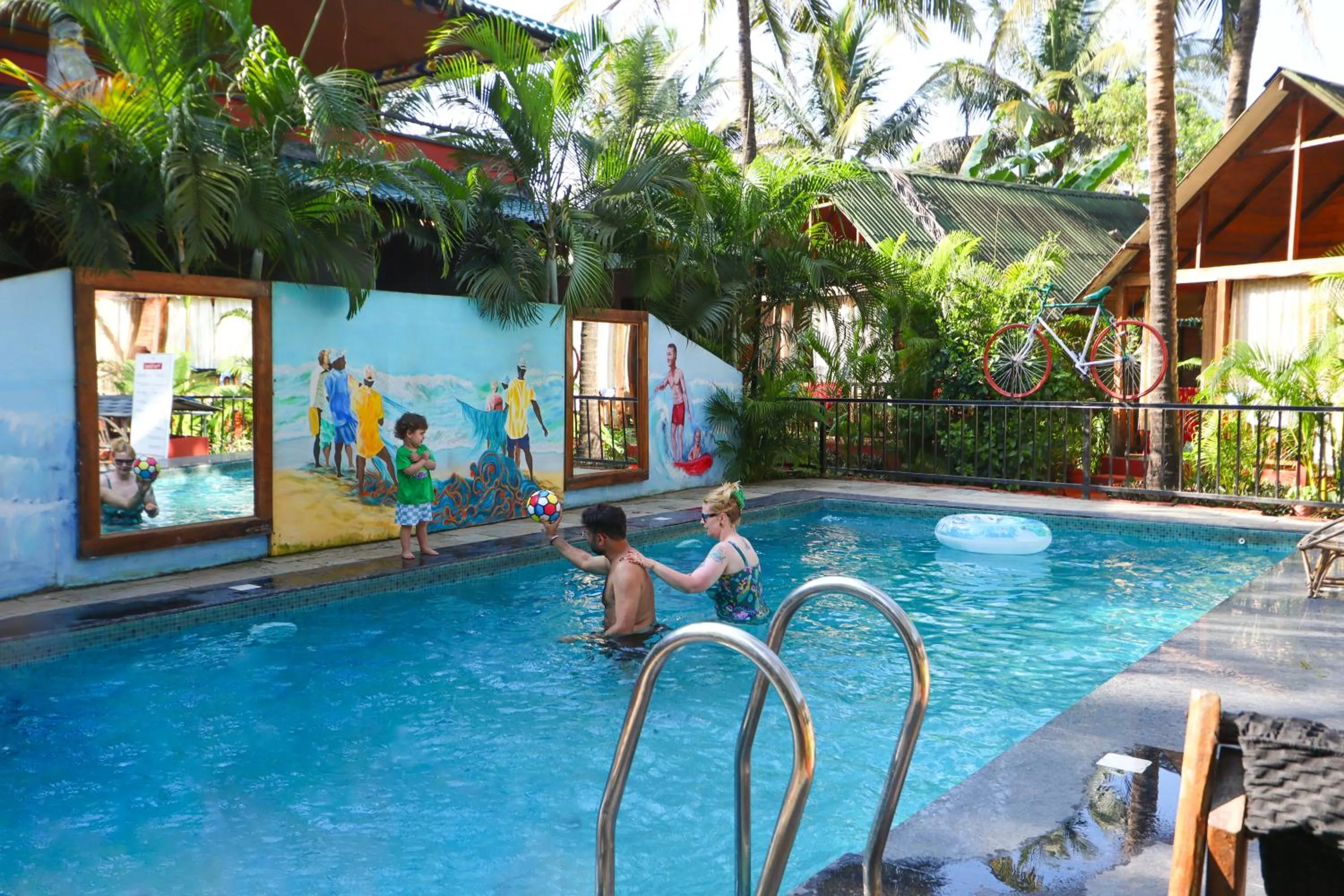 Swimming pool in Simrose