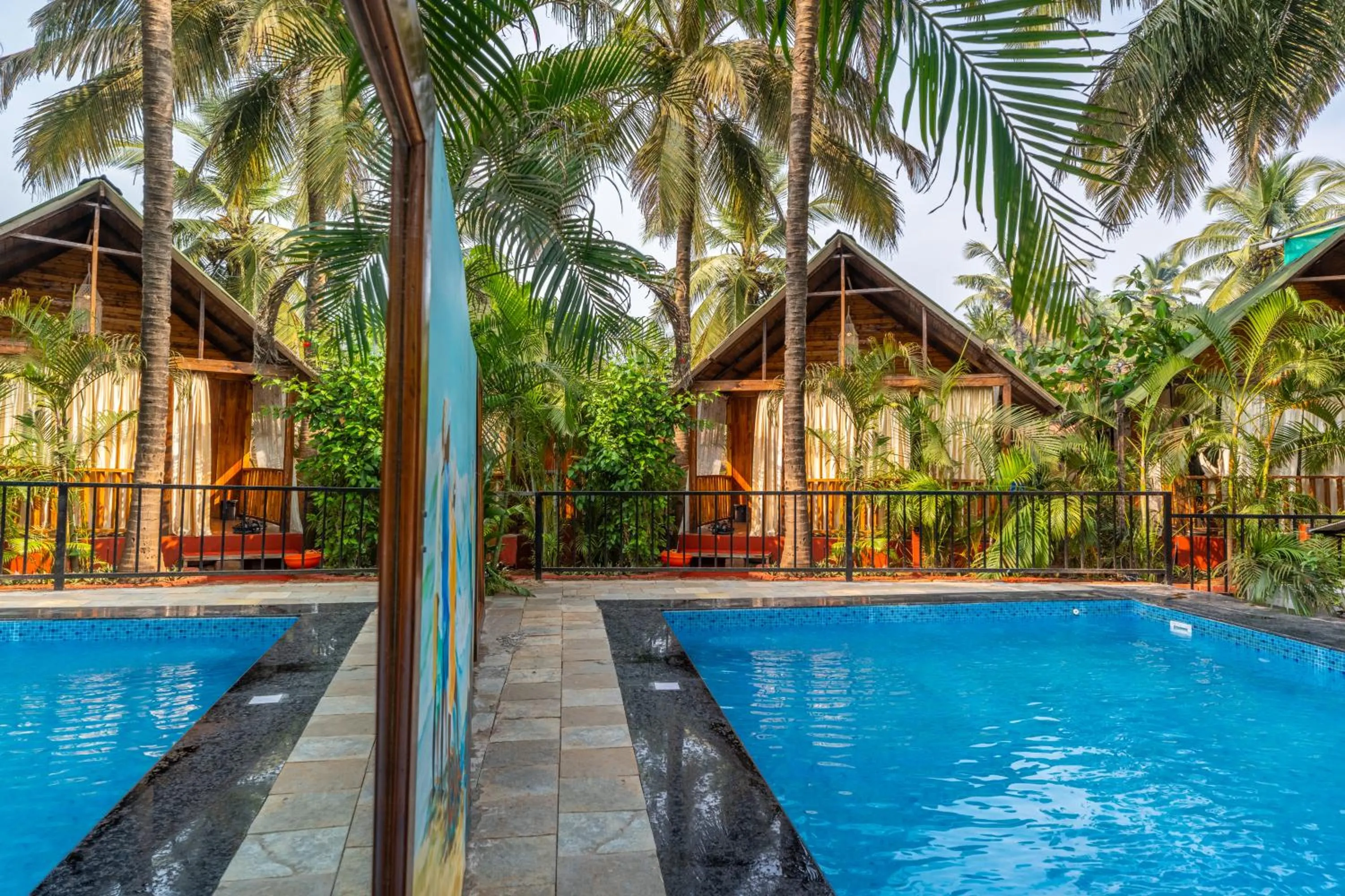 Swimming pool in Simrose