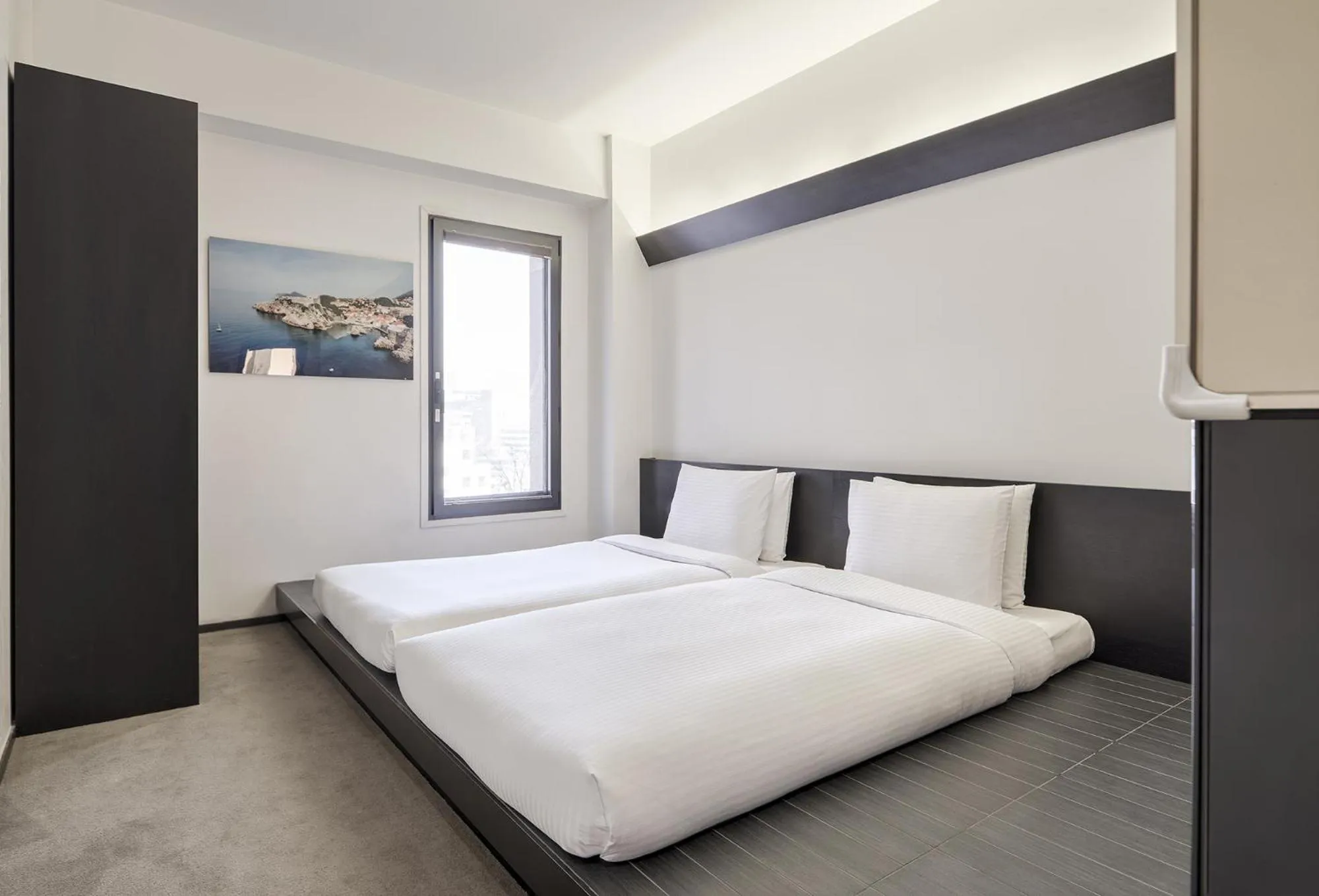 Bedroom, Bed in Sotetsu Hotels The Splaisir Seoul Myeongdong