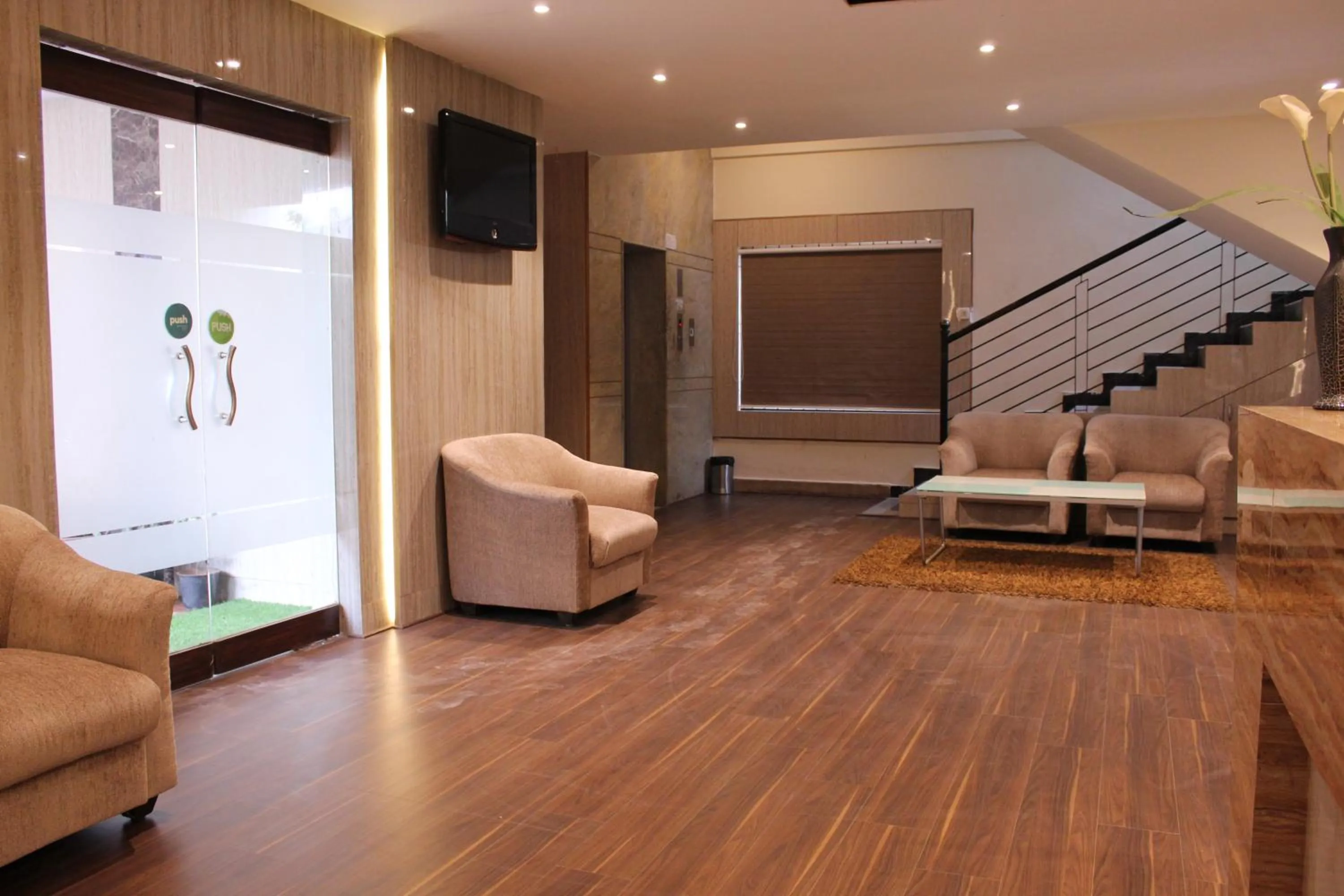 Facade/entrance in The Byke Signature