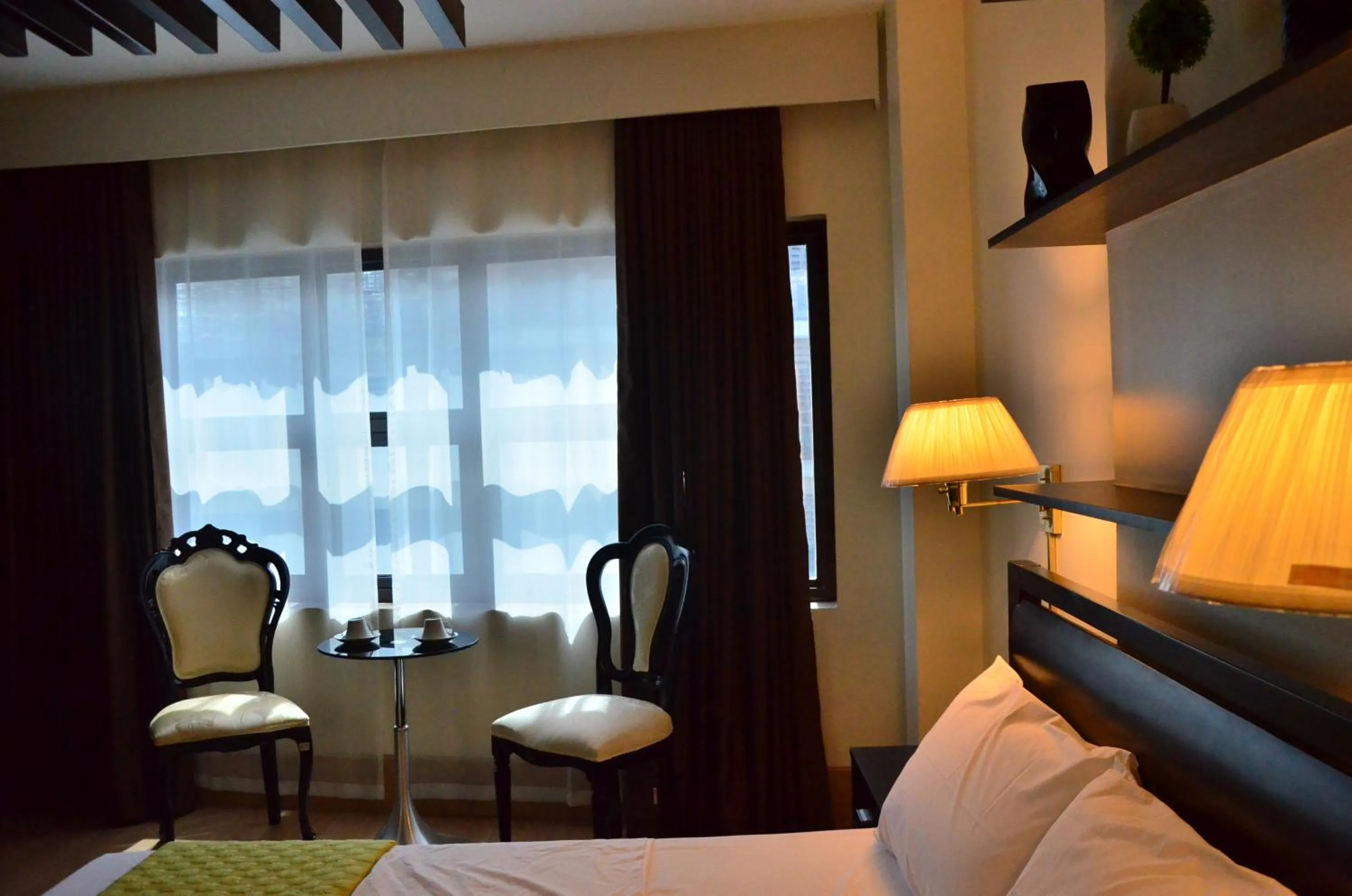 Decorative detail, Bed in Oriental Zen Suites