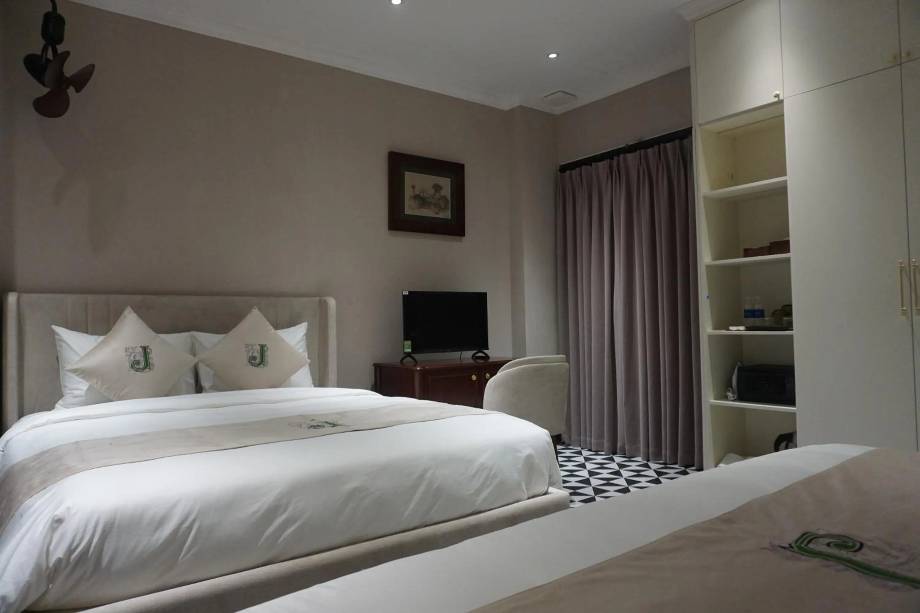 Bedroom, Bed in Jade Boutique Hotel