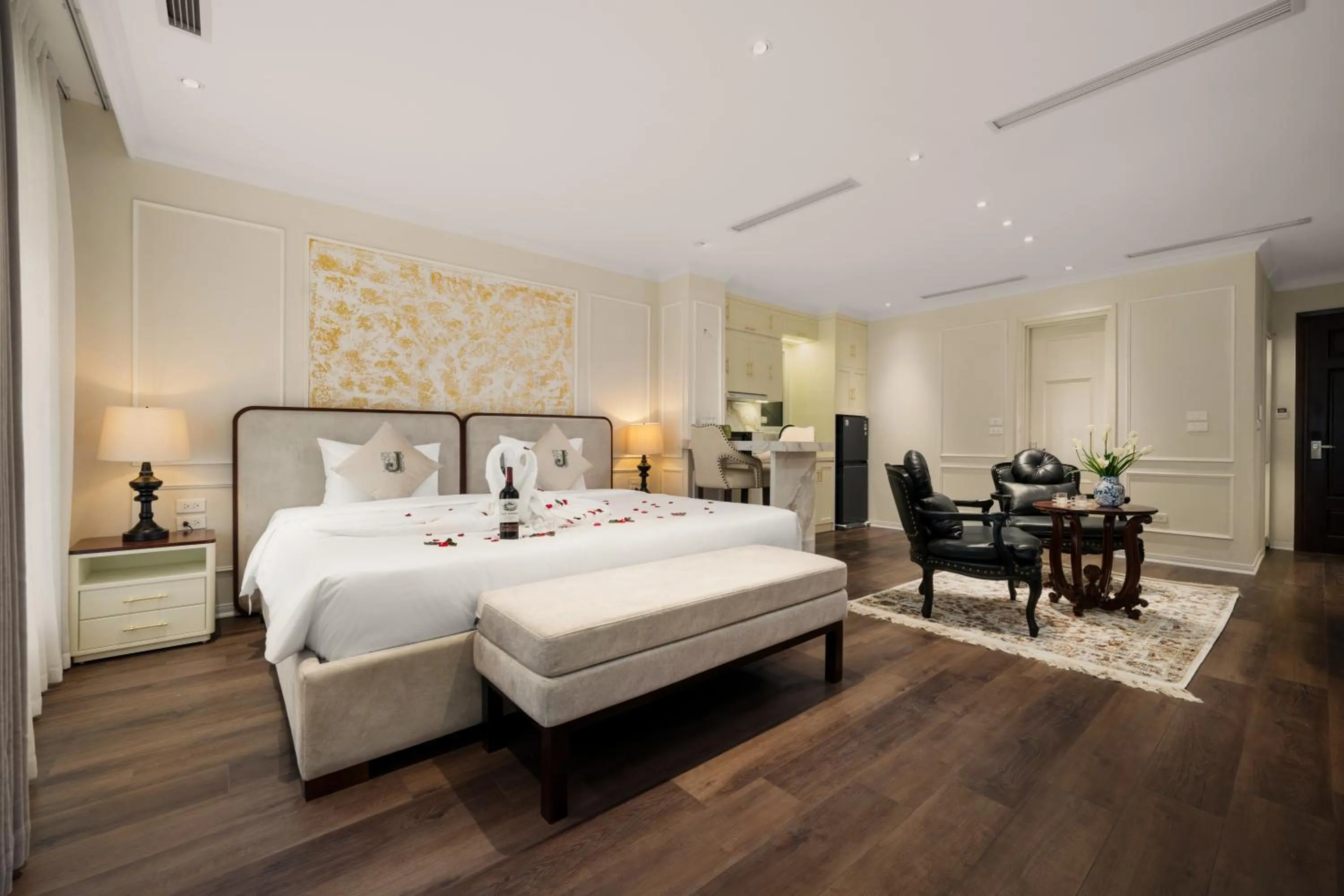 Photo of the whole room, Bed in Jade Boutique Hotel