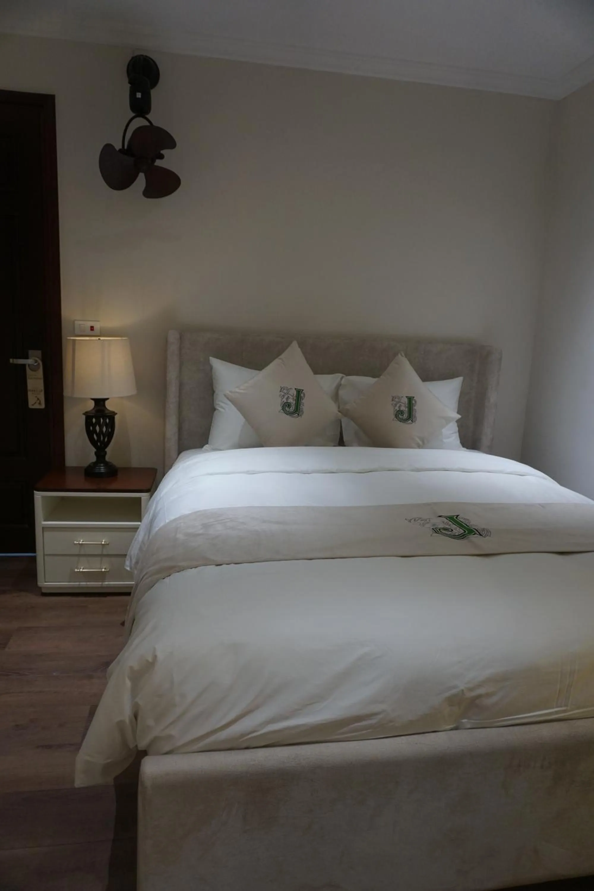 Bedroom, Bed in Jade Boutique Hotel