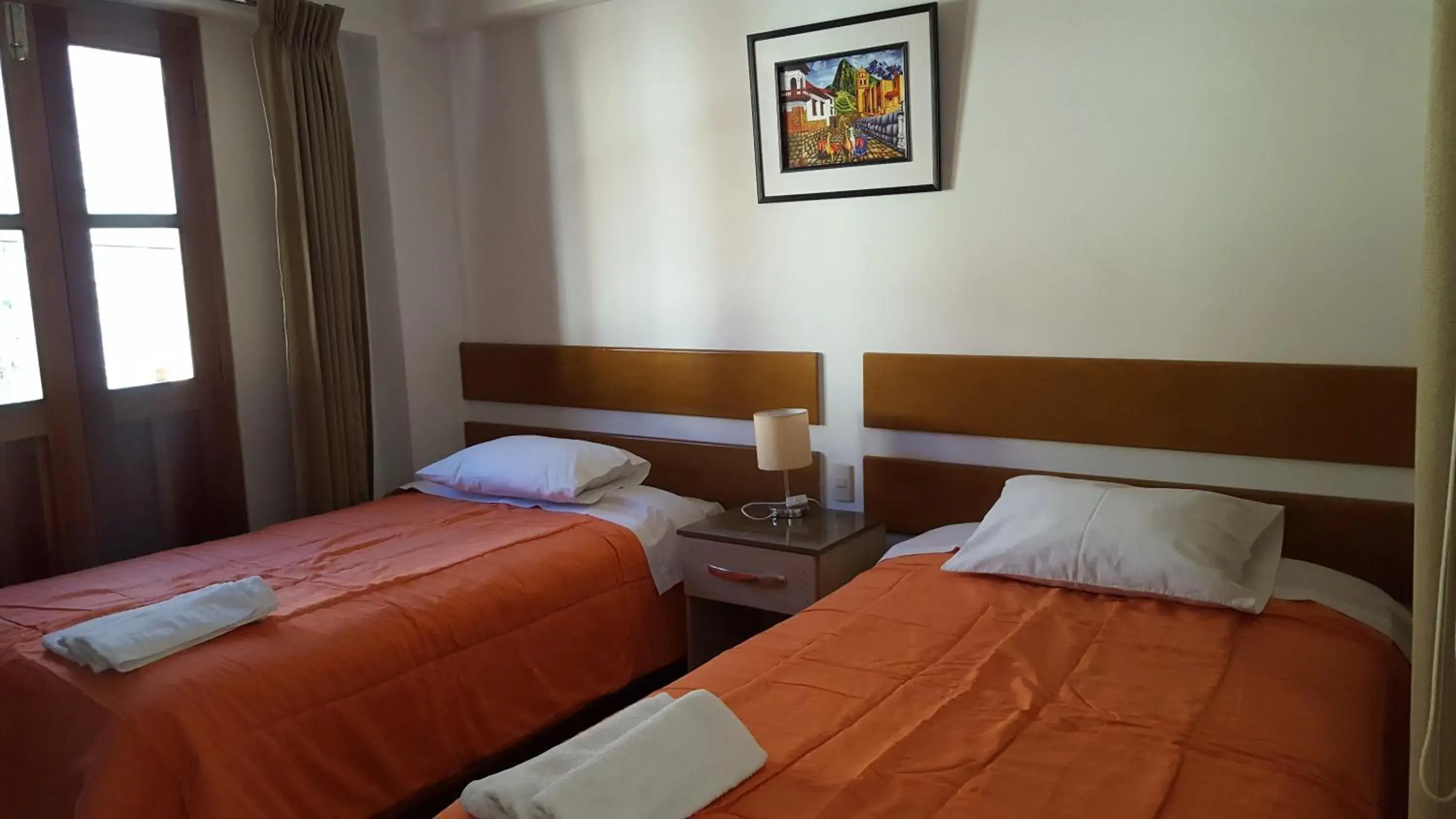 Twin Room with Private Bathroom in Tambo de Ollantay Hotel Twin Room with Private Bathroom in Tambo de Ollantay Hotel