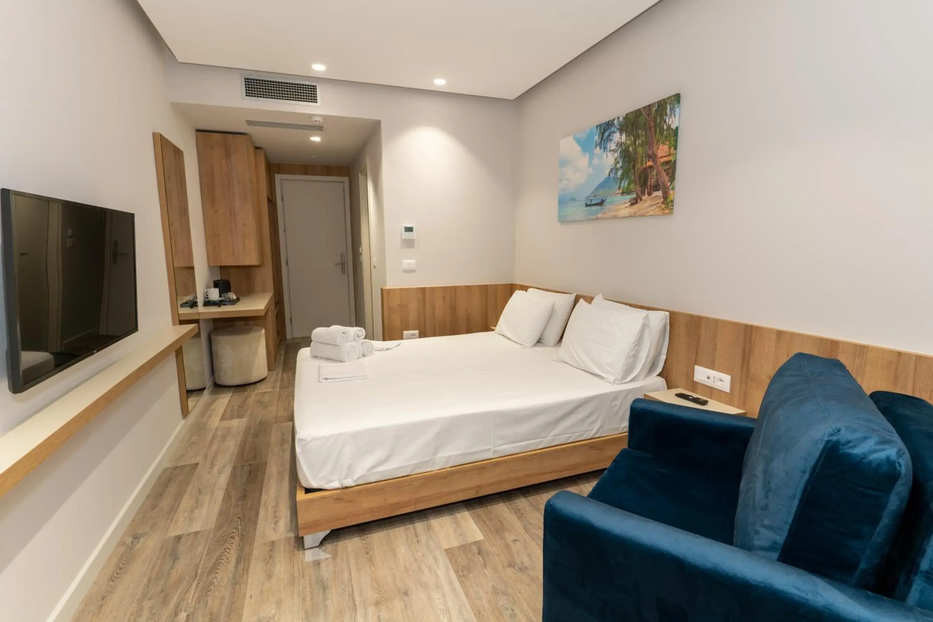 Standard Double Room in Titania Hotel Standard Double Room in Titania Hotel