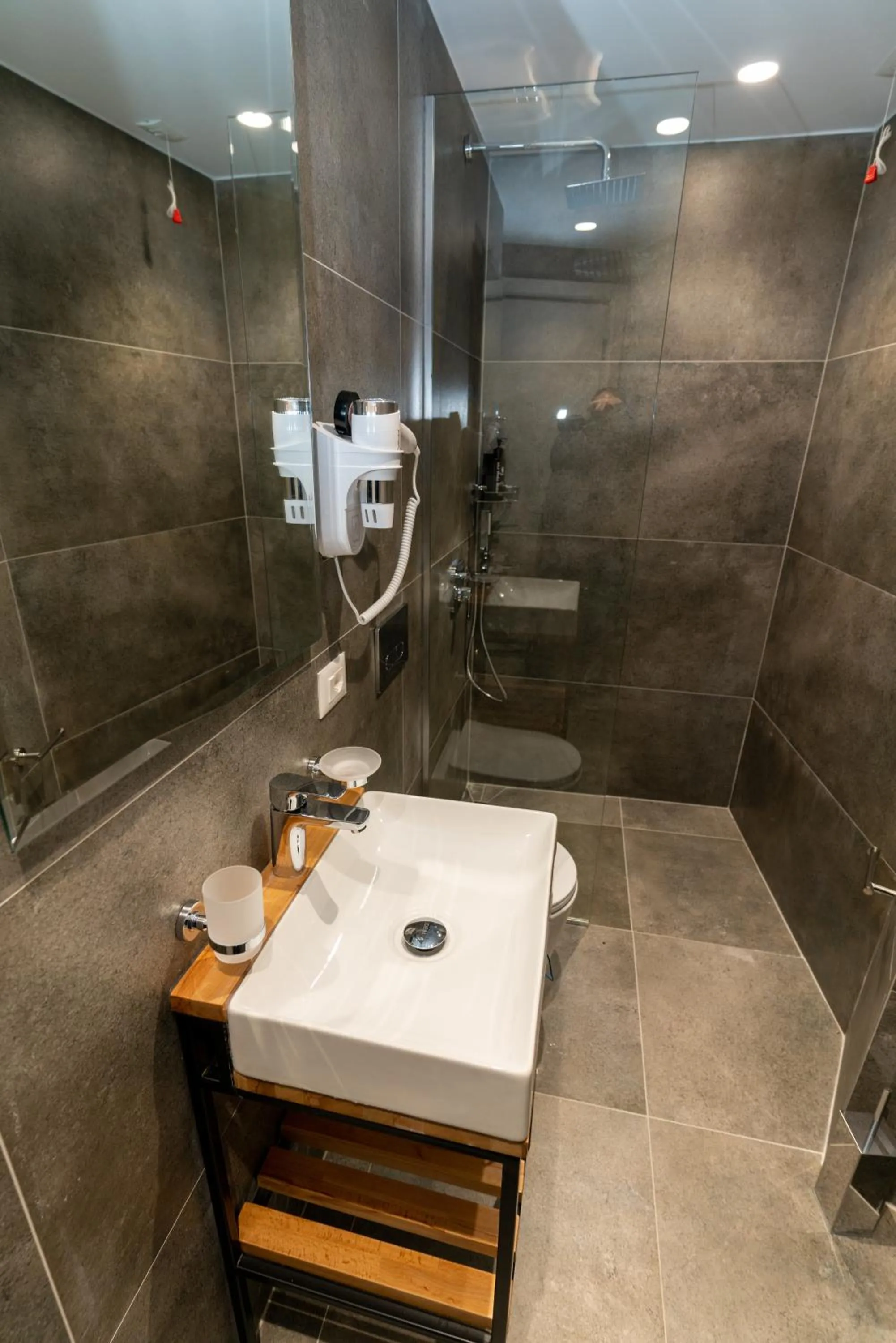 Bathroom in Titania Hotel