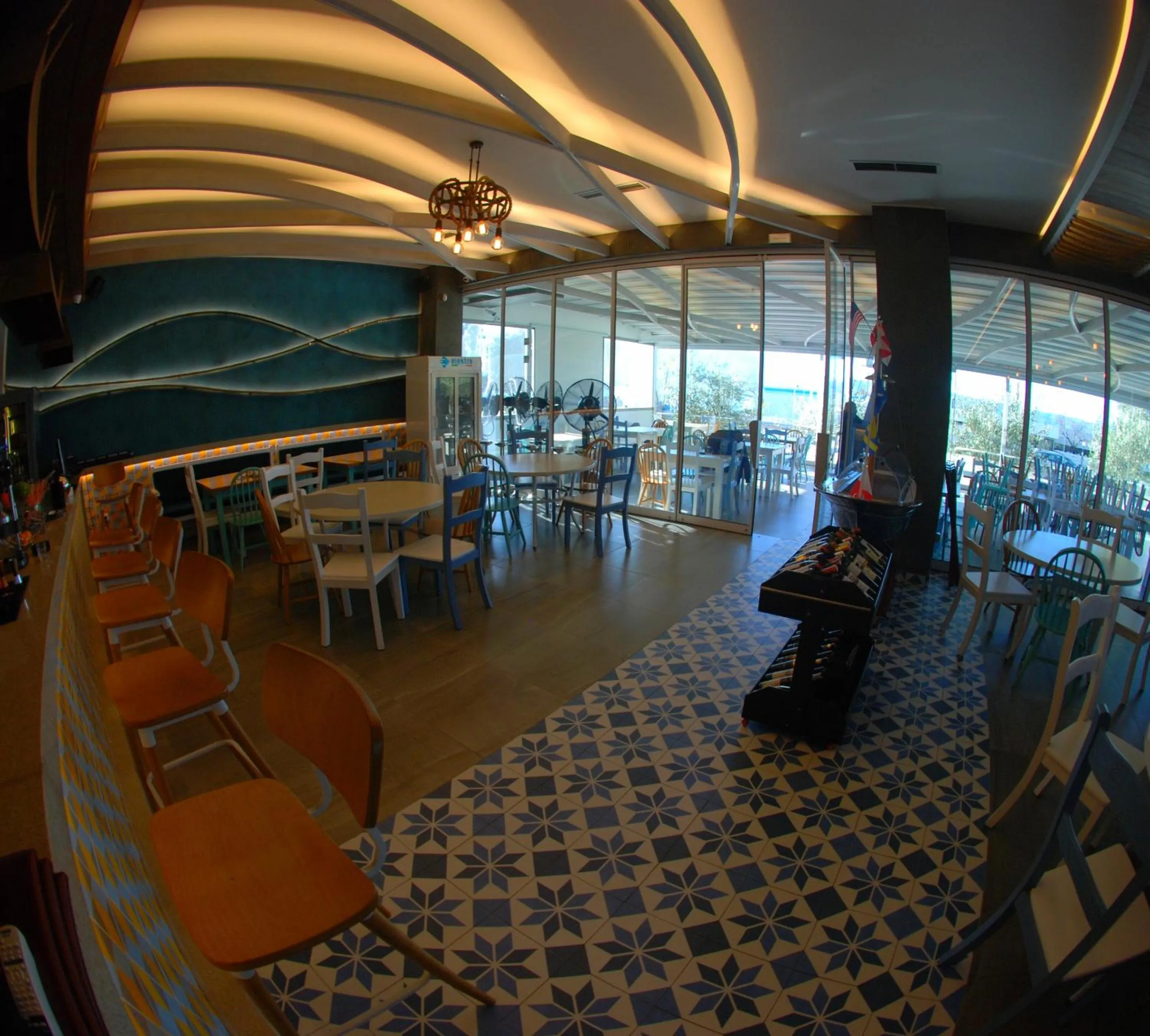 Buffet breakfast in Hotel Divers