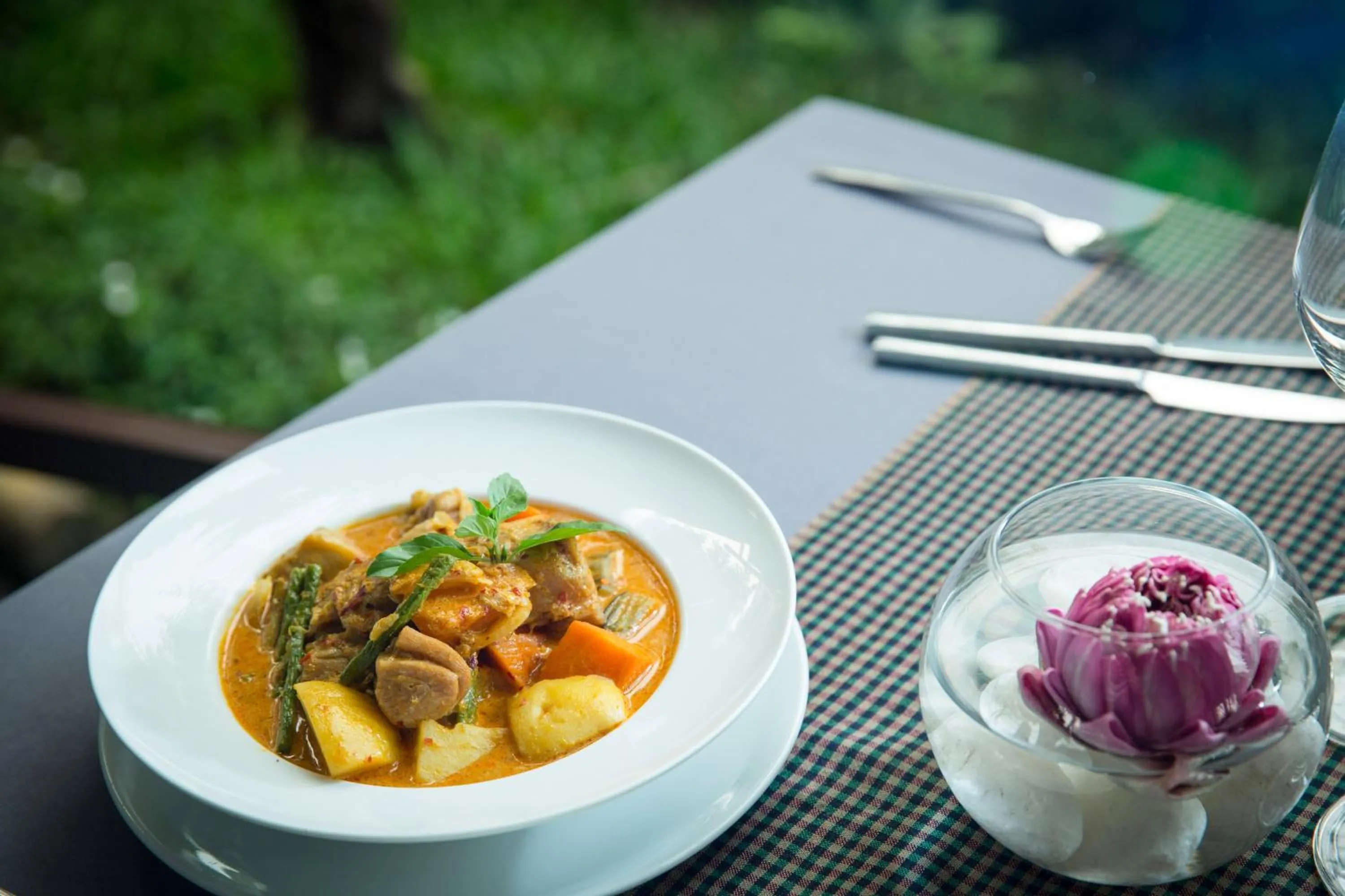 Food and drinks in King Rock Boutique Hotel