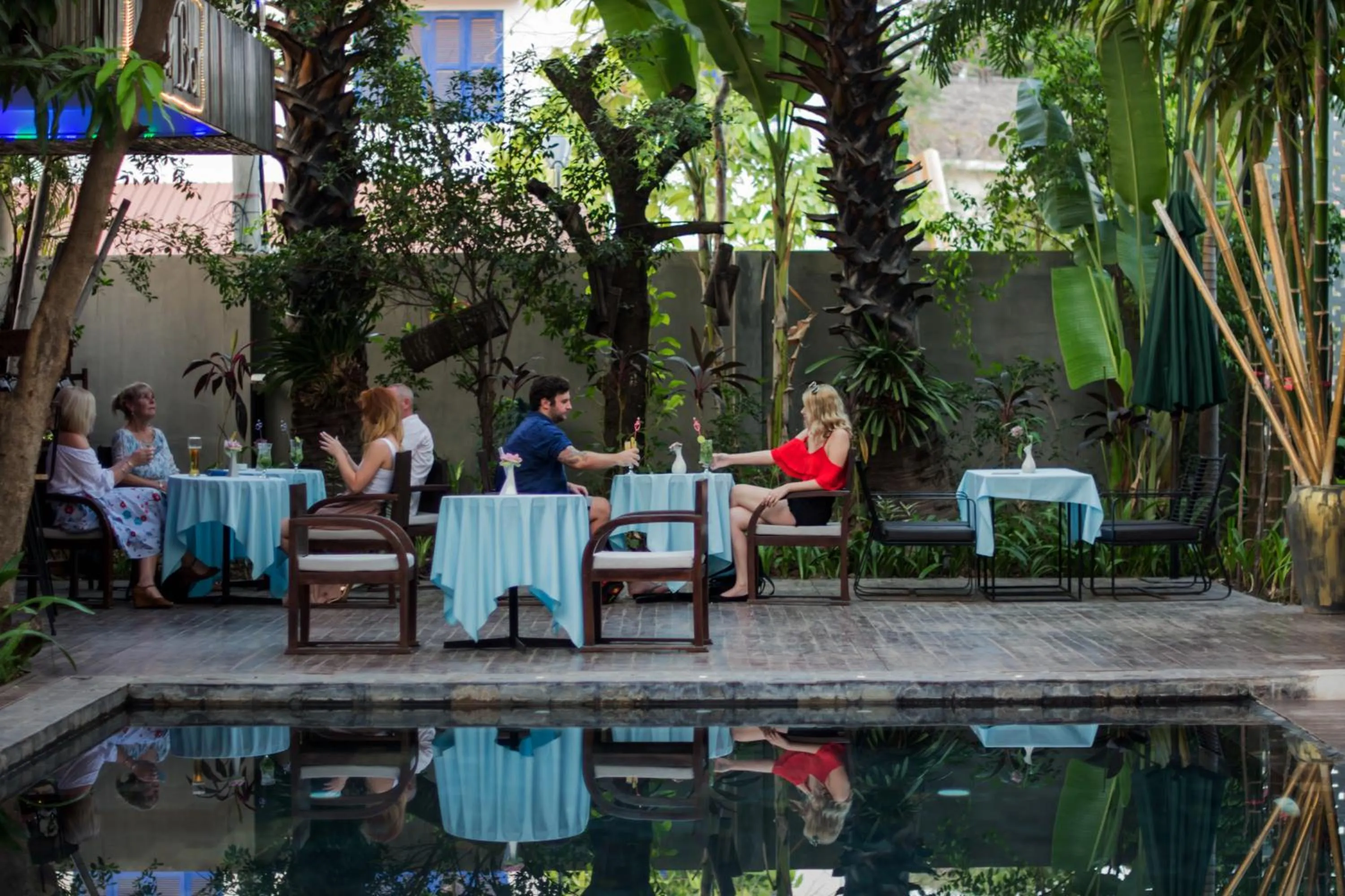 Swimming pool in King Rock Boutique Hotel