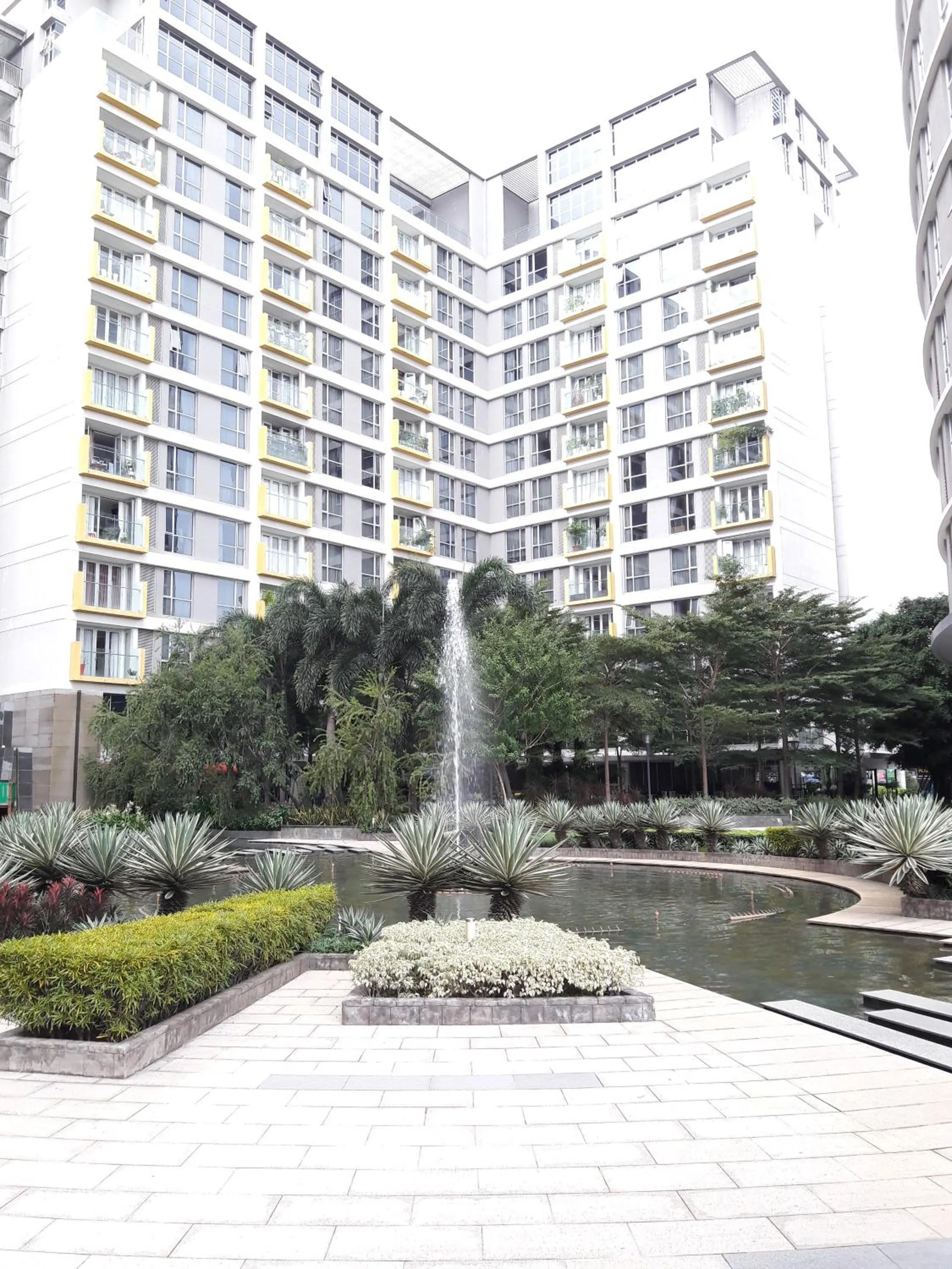 Garden in Bluesky Serviced Apartment Airport Plaza