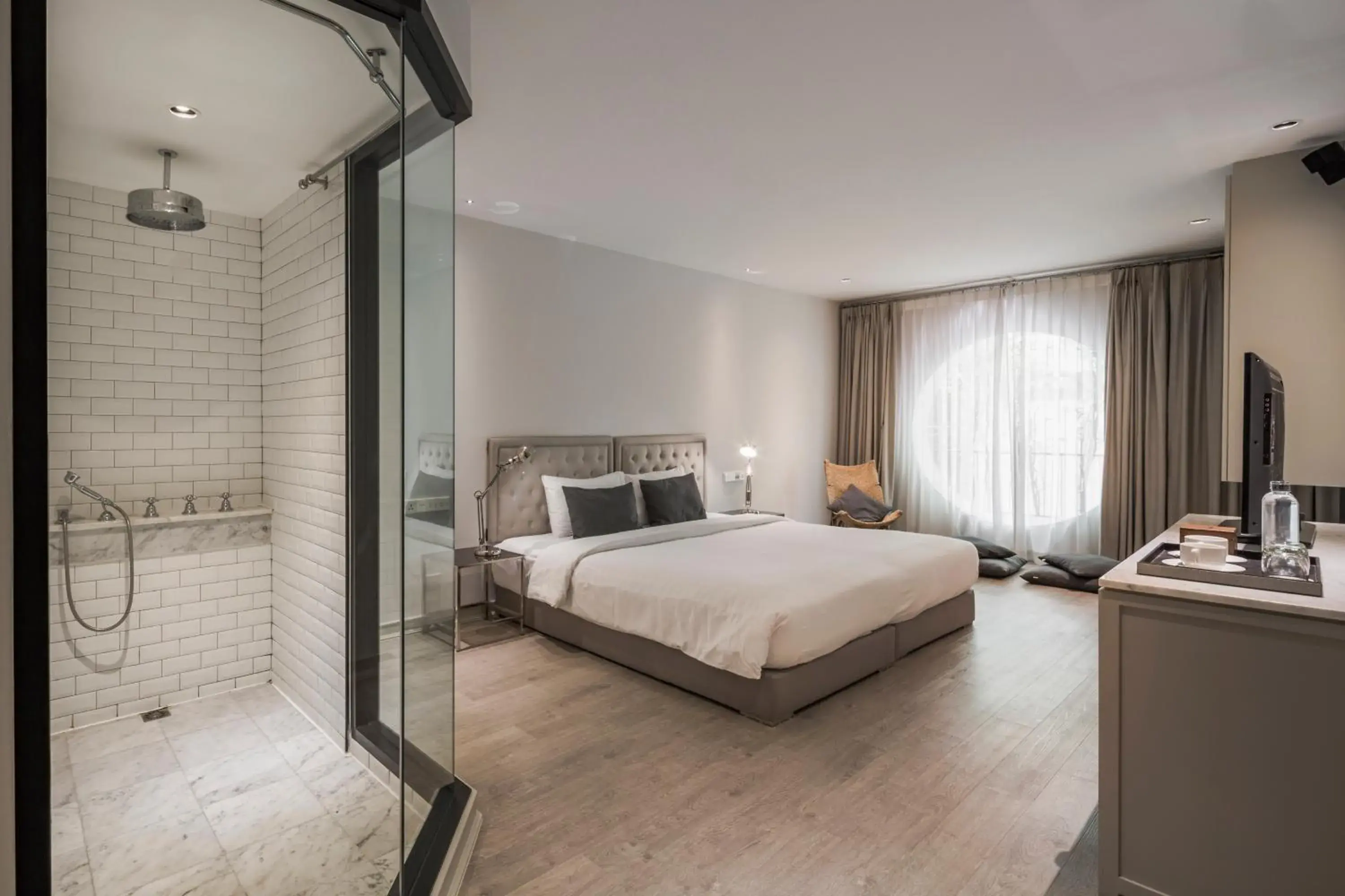 Deluxe Room - King Bed in Hotel Once Bangkok Deluxe Room - King Bed in Hotel Once Bangkok