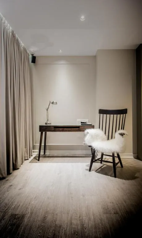 Seating area, Bed in Hotel Once Bangkok