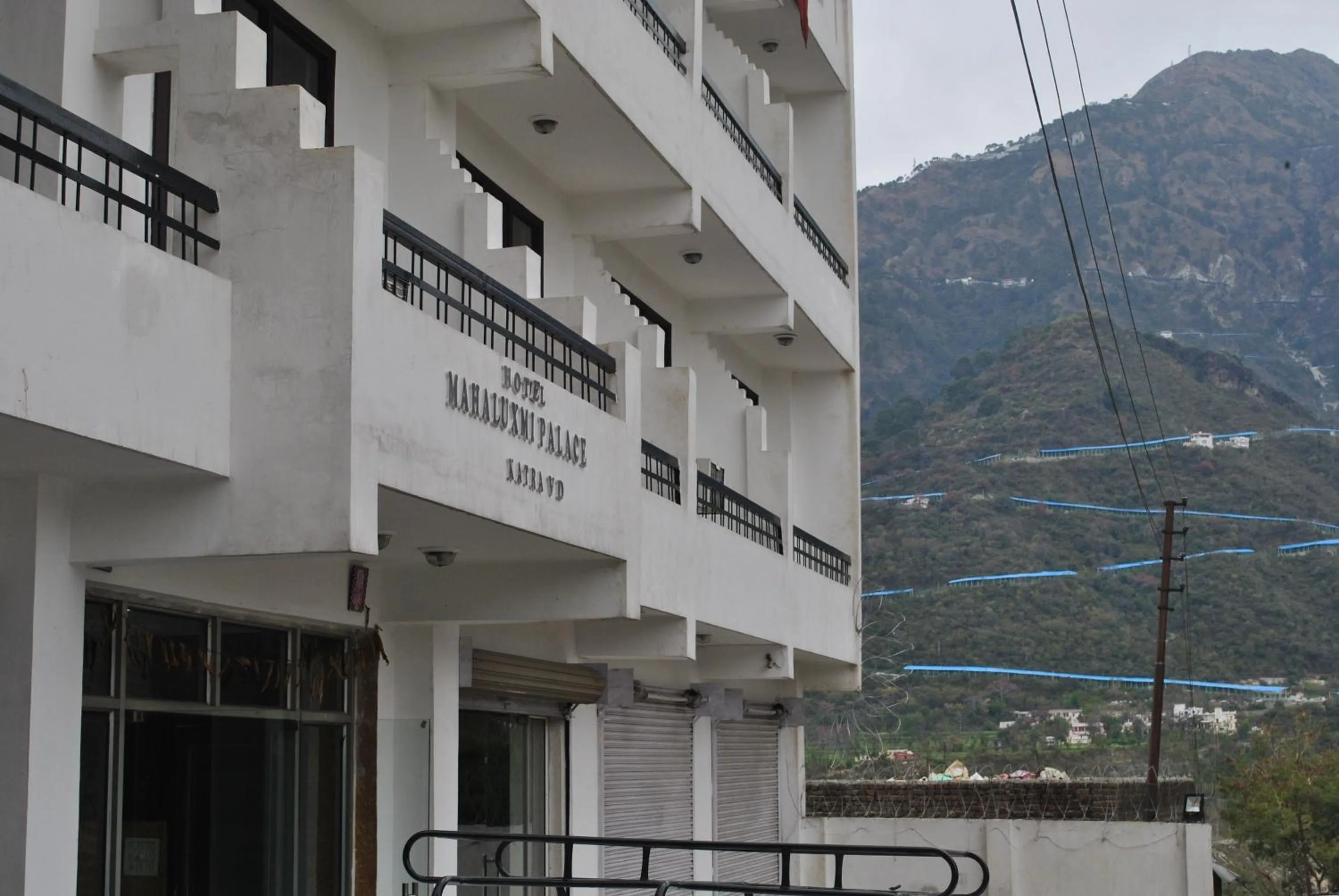 Property building in Hotel Maha Luxmi Palace