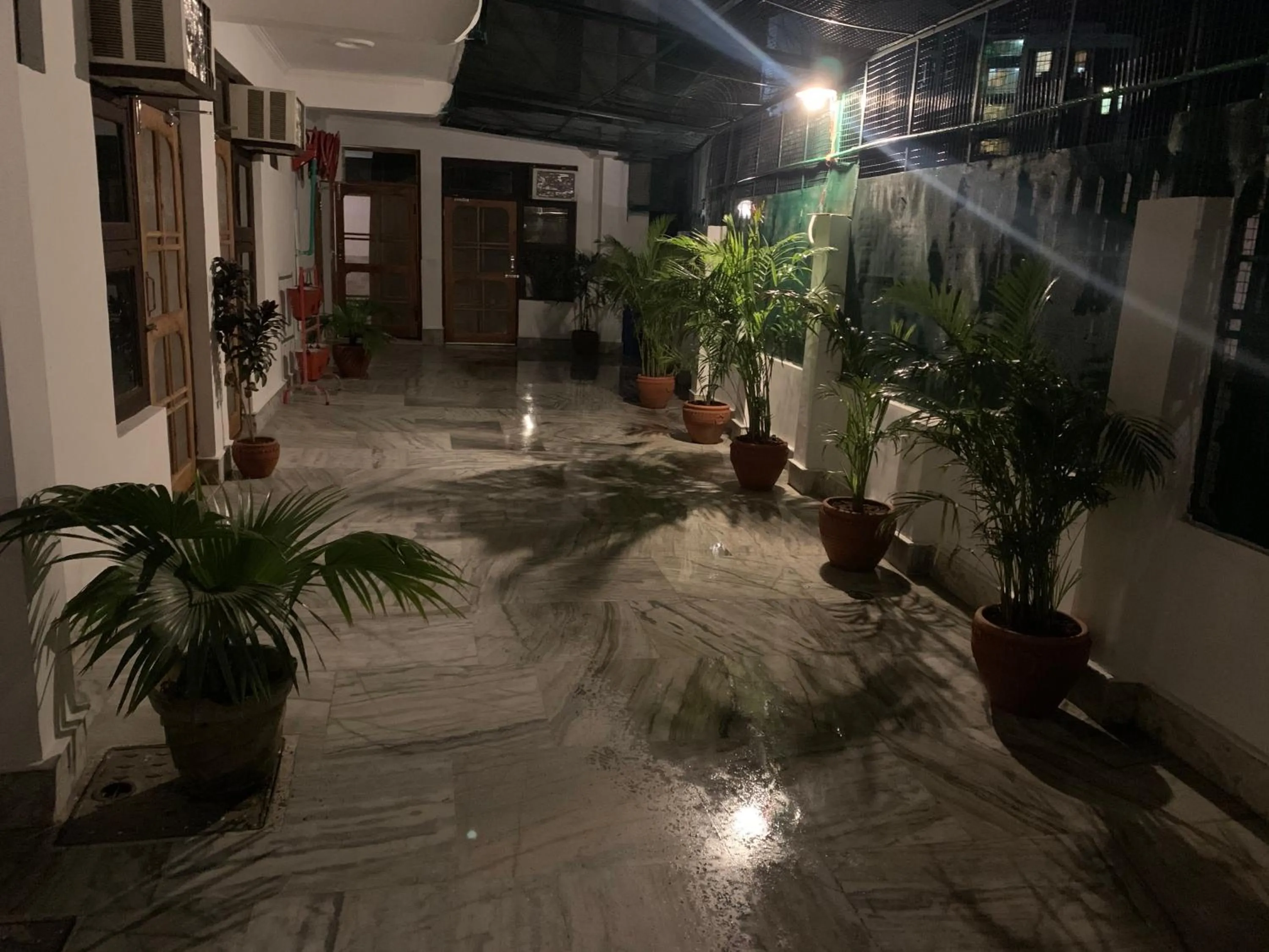 People in Hotel Maha Luxmi Palace