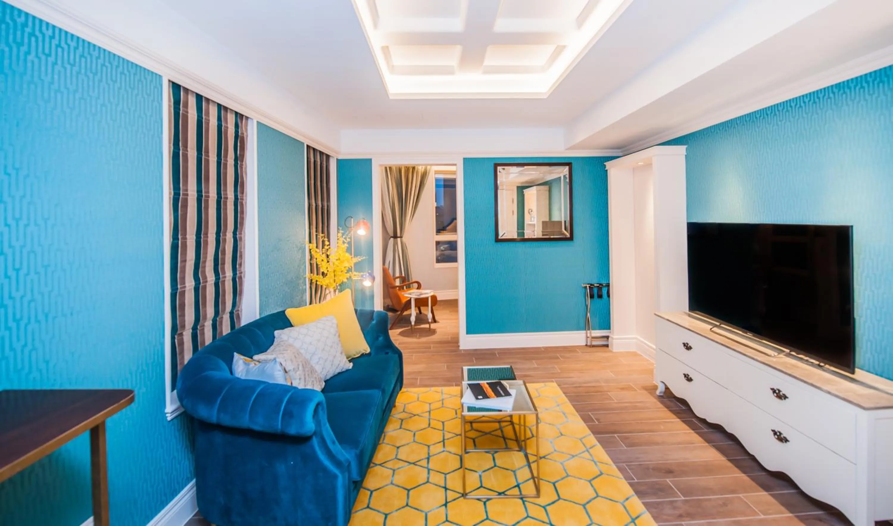 Living room in Hotel Madera Hollywood