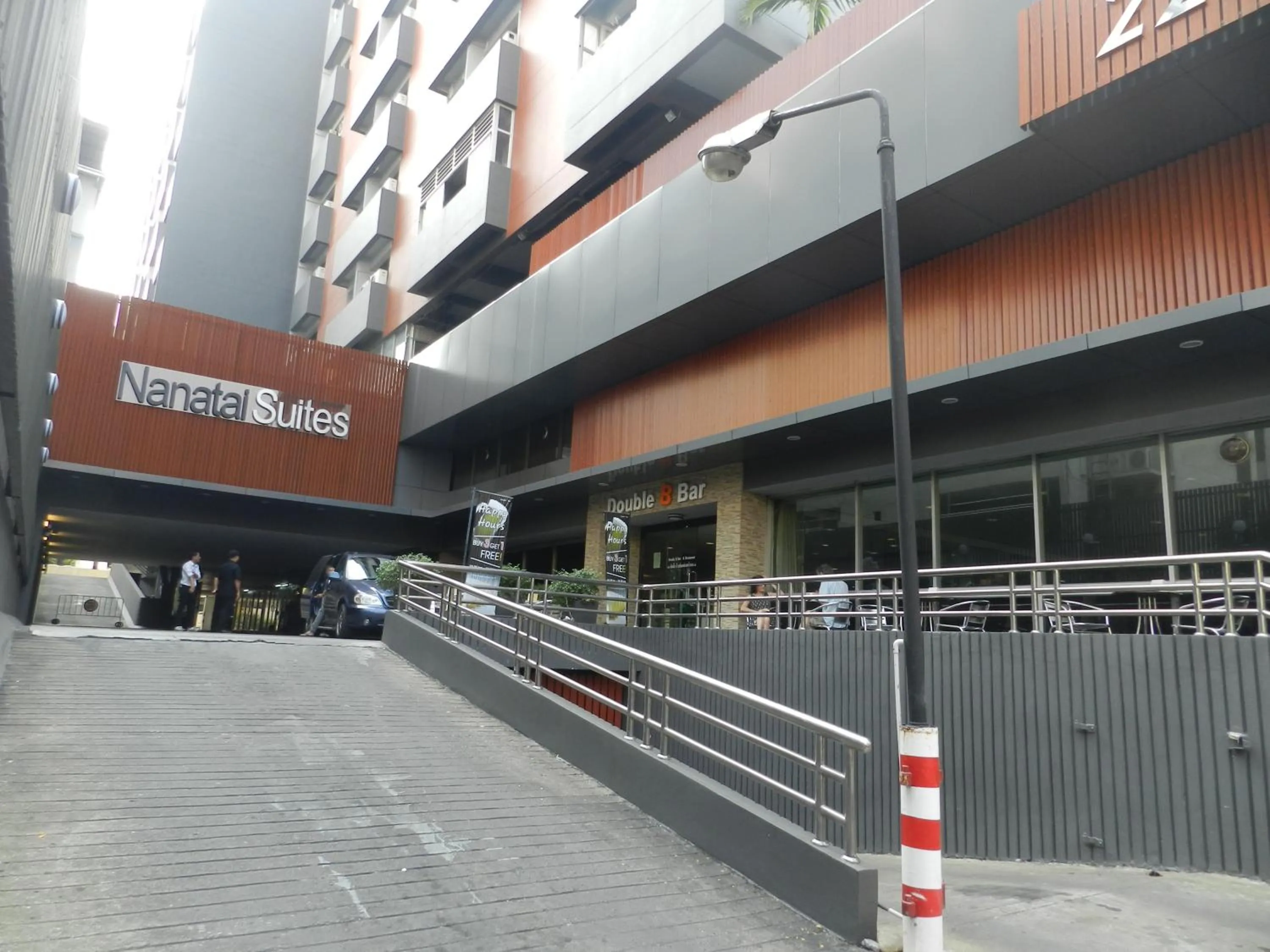 Facade/entrance in Nanatai Suites