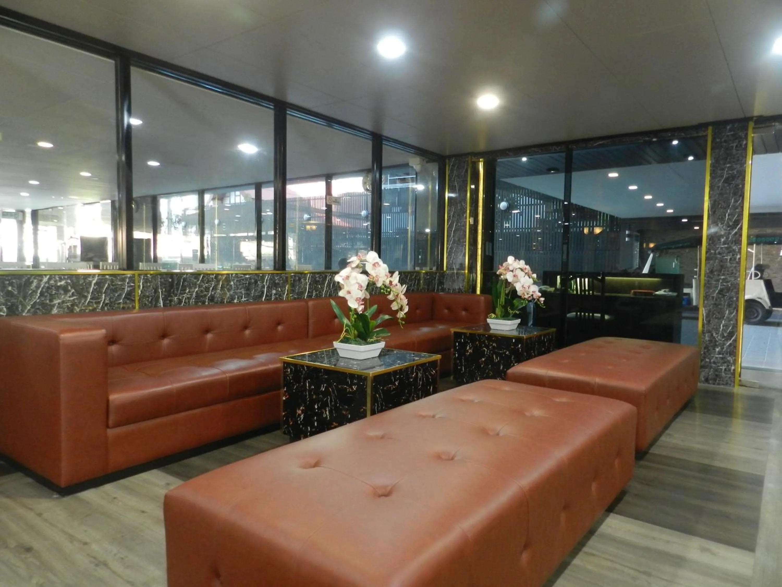 Property building in Nanatai Suites