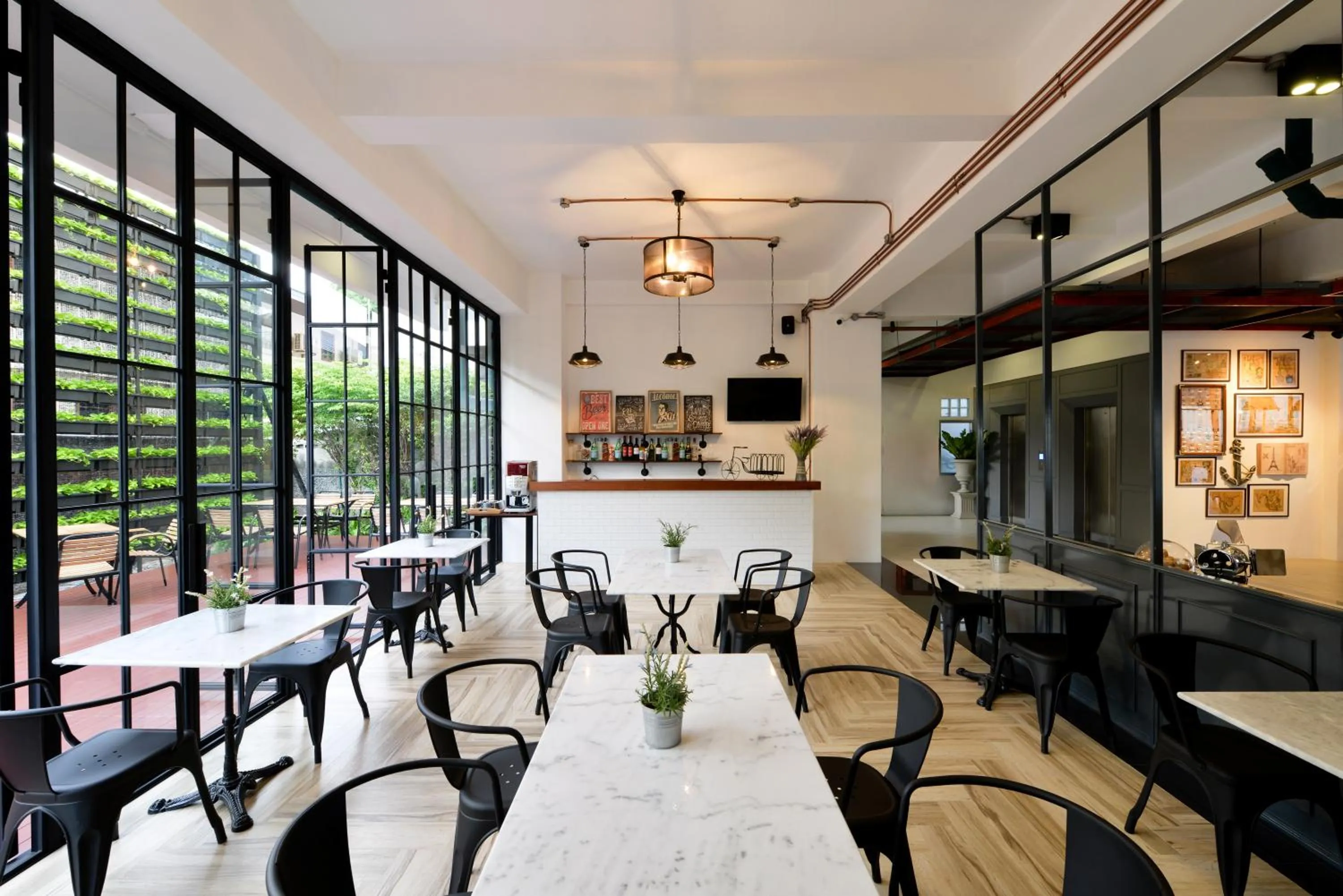 Lounge or bar in Ruenthip Pattaya