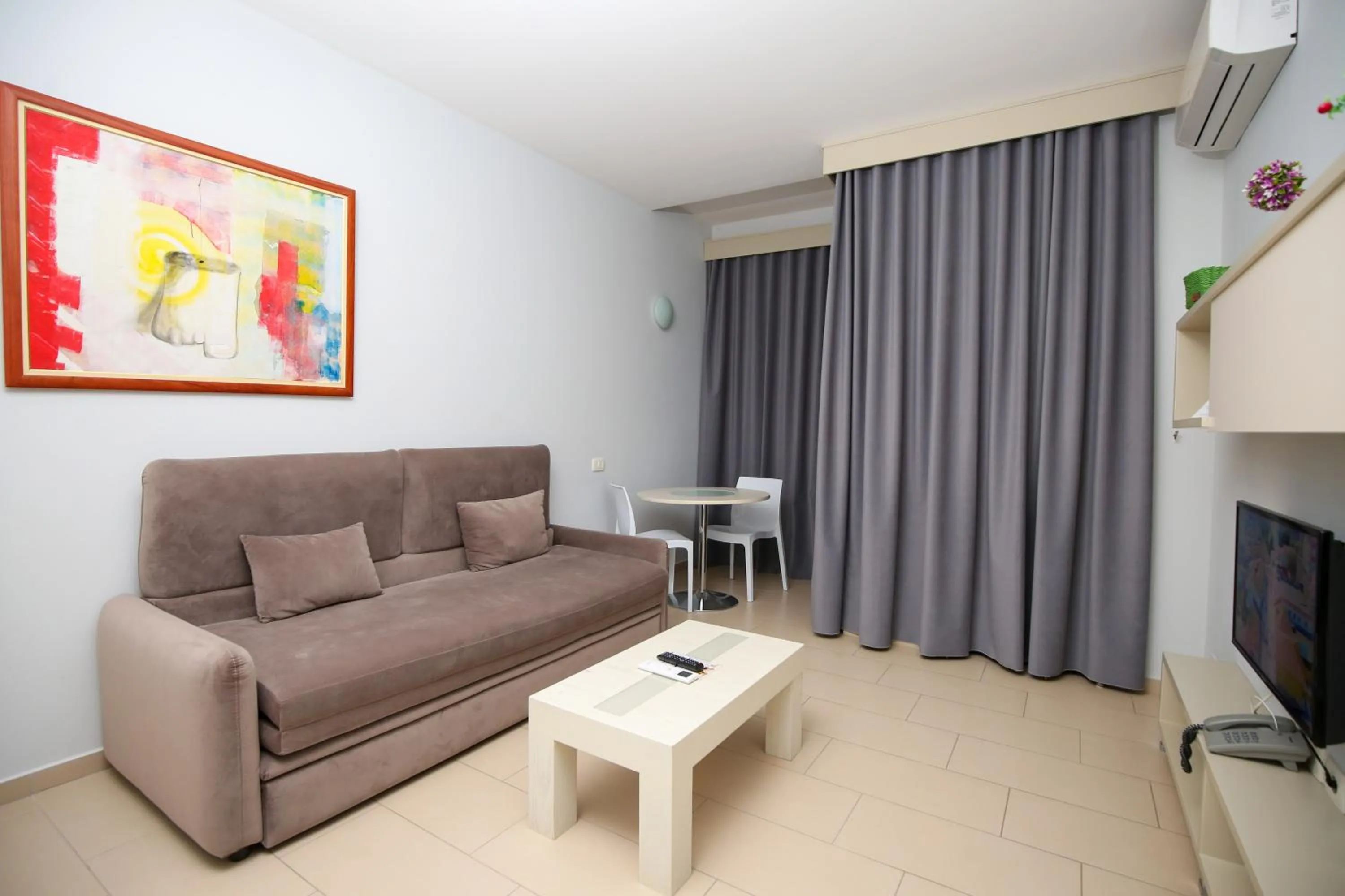 Living room in Diamond Hill Resort & SPA