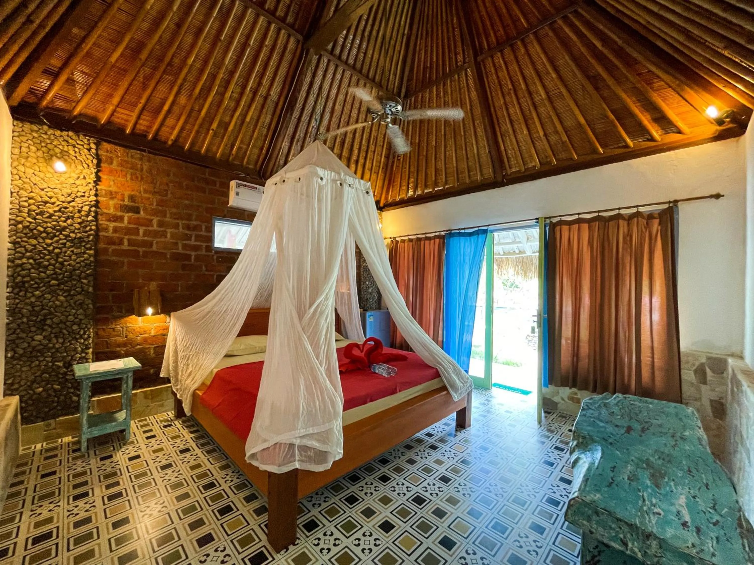 Property building, Bed in Segar Village