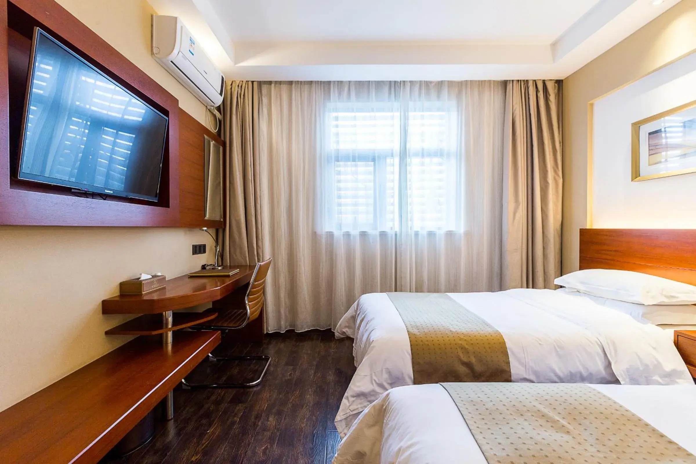 Standard Double Room in Mai Xinge Boutique Hotel - Free shuttle buses are provided between PVG Airport and Disneyland Standard Double Room in Mai Xinge Boutique Hotel - Free shuttle buses are provided between PVG Airport and Disneyland