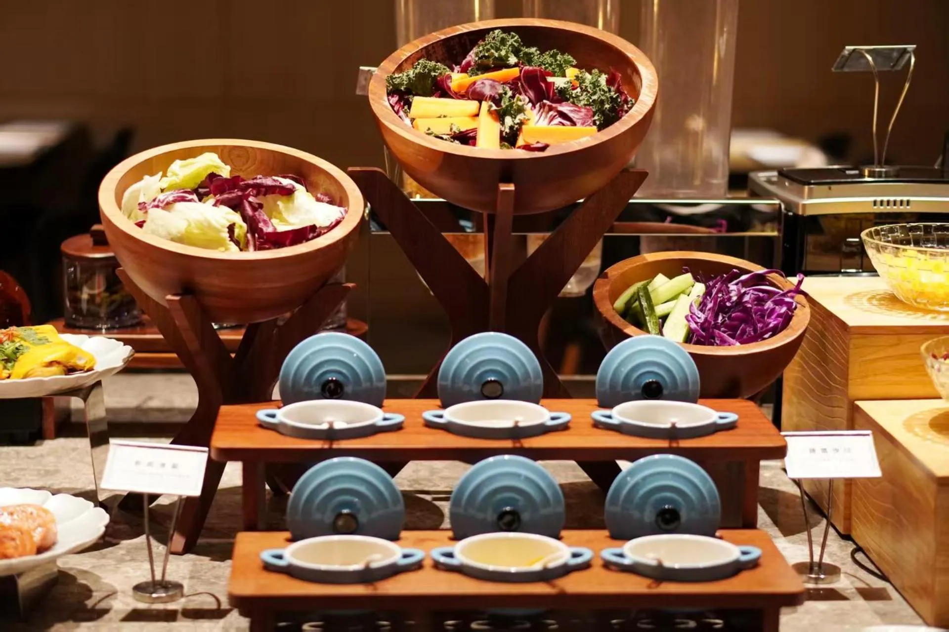 Buffet breakfast in Mai Xinge Boutique Hotel - Free shuttle buses are provided between PVG Airport and Disneyland