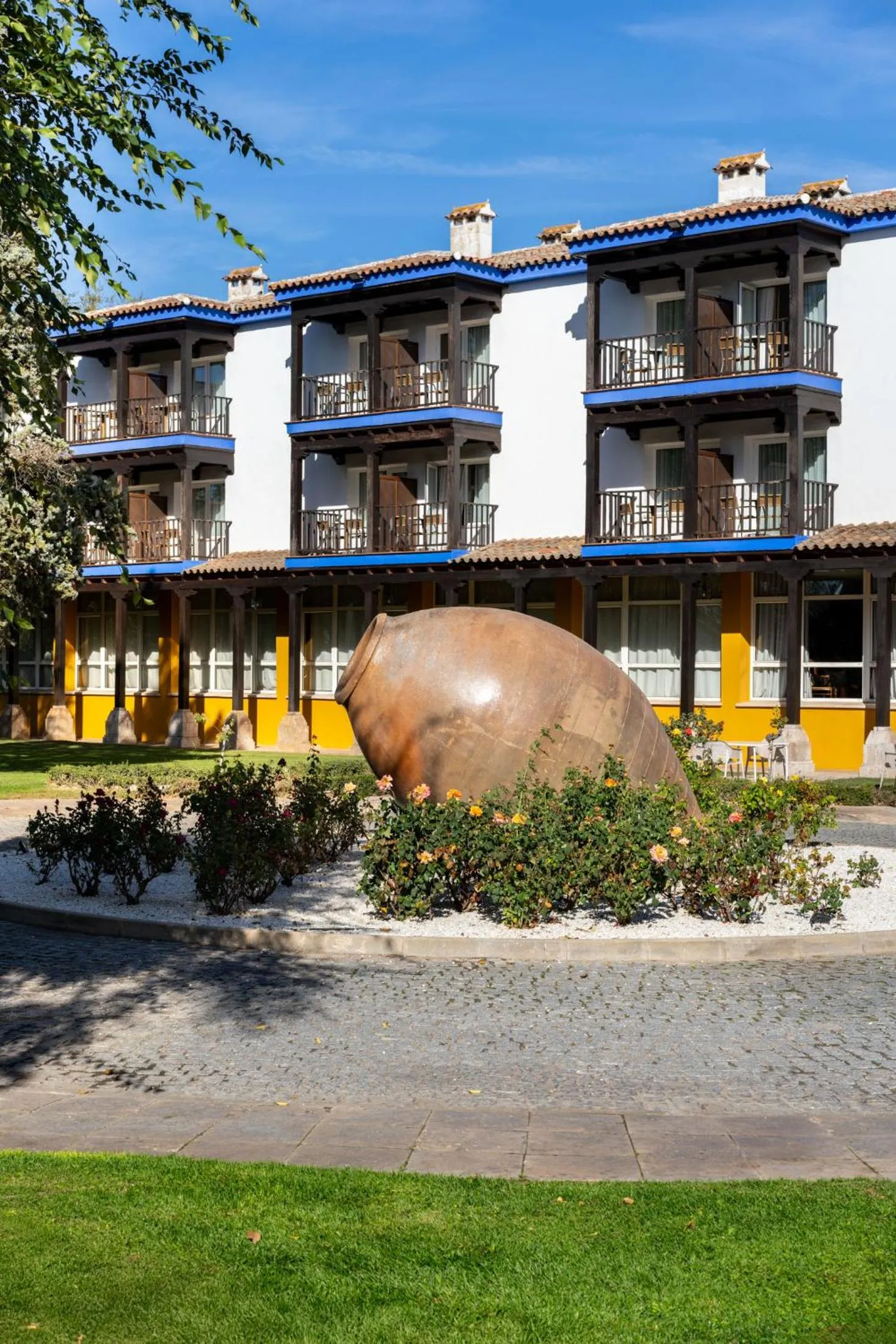 Garden in Parador de Manzanares