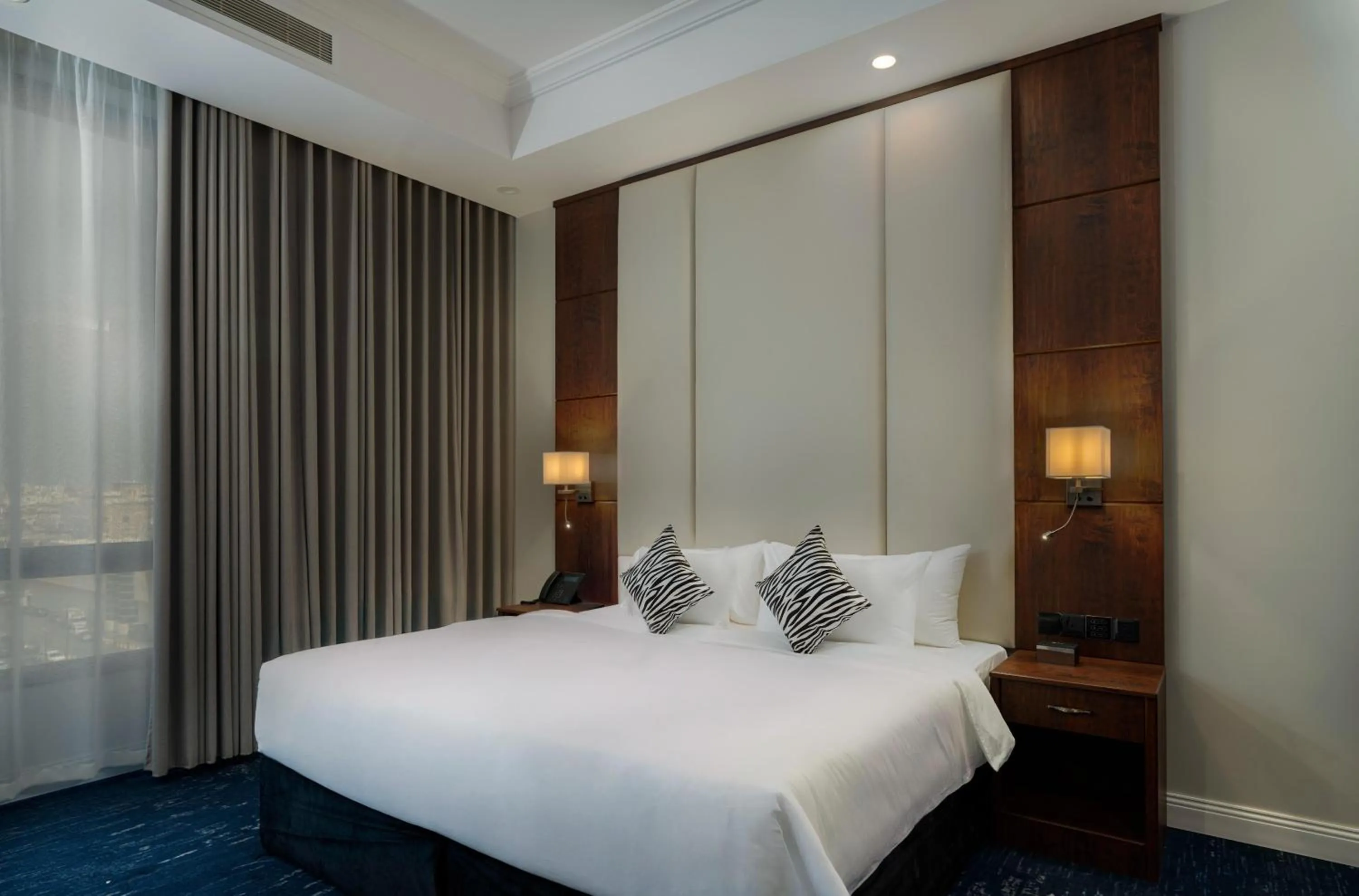 Photo of the whole room, Bed in Sunday Jeddah Hotel