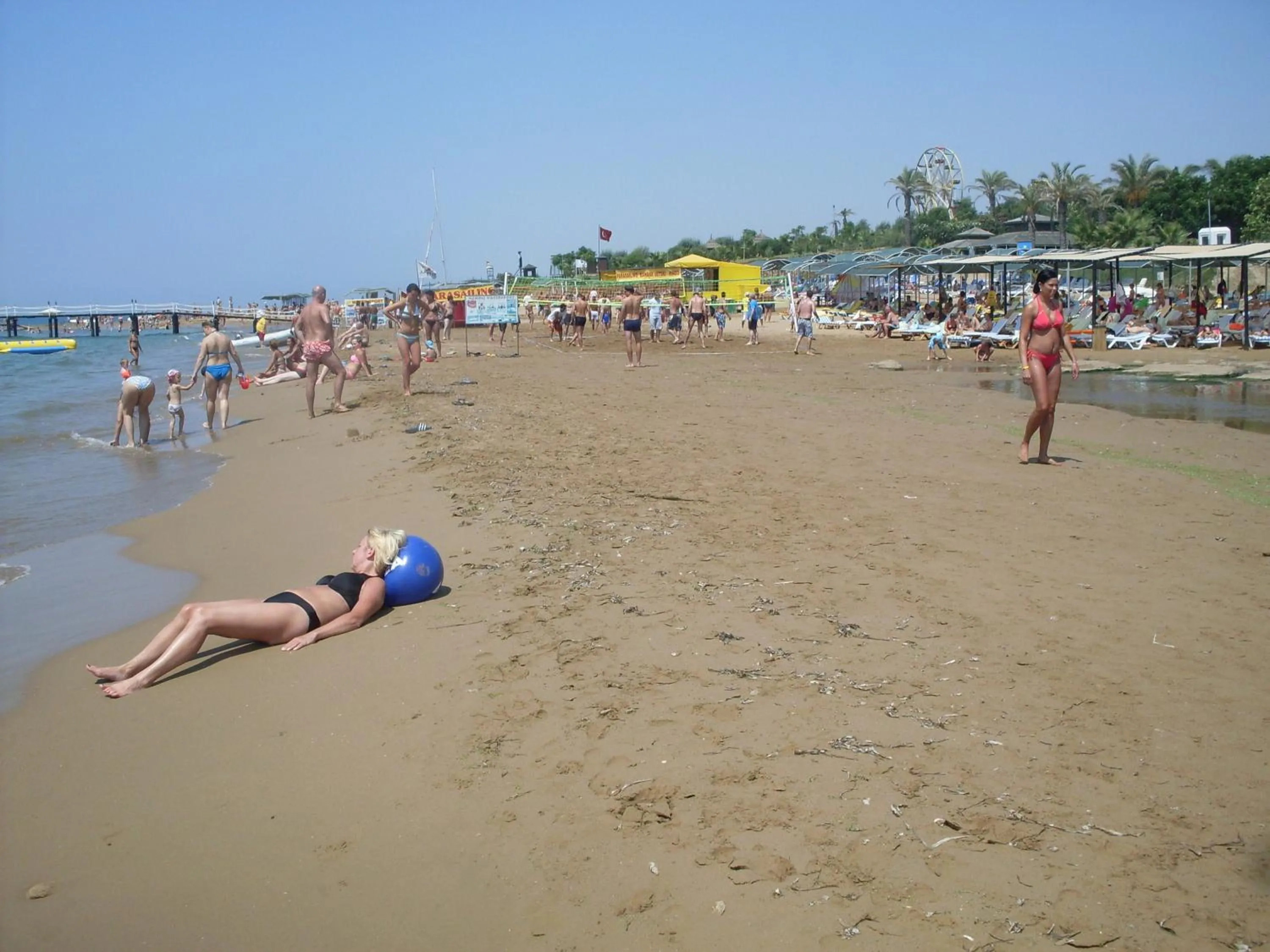 People in Oyster Boutique Hotel