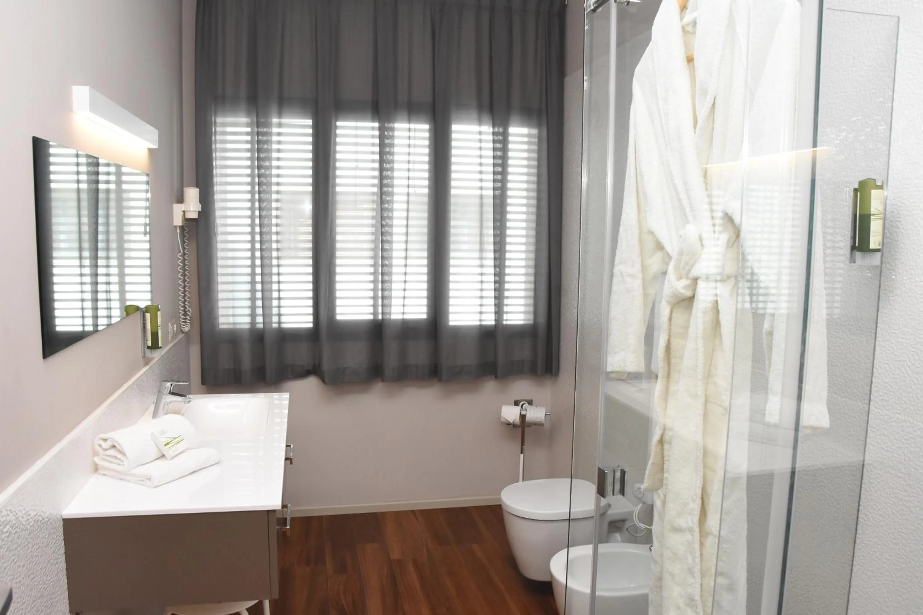 Shower in Residence Nazionale Matera