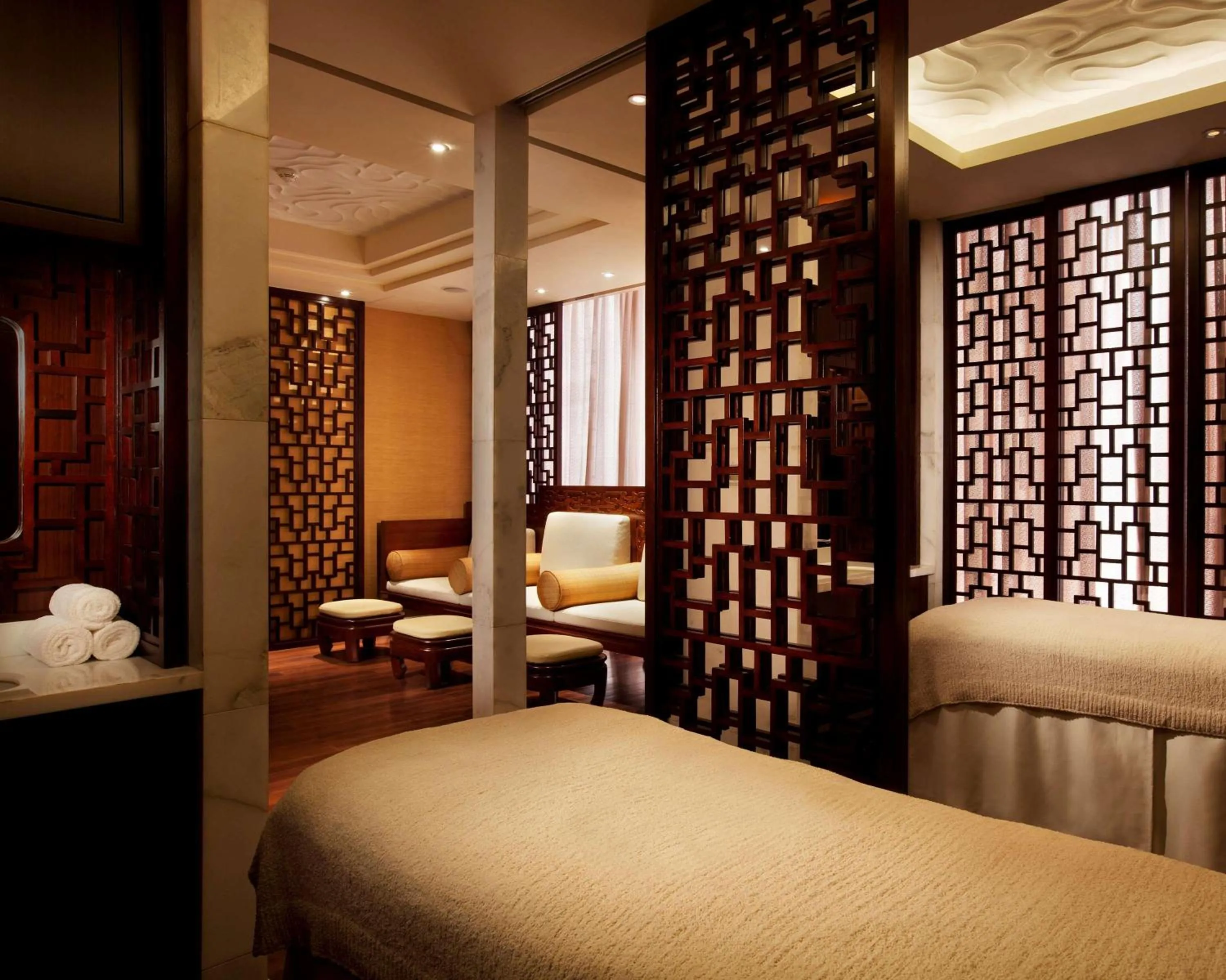 Spa and wellness centre/facilities, Bed in Hyatt Regency Jinan