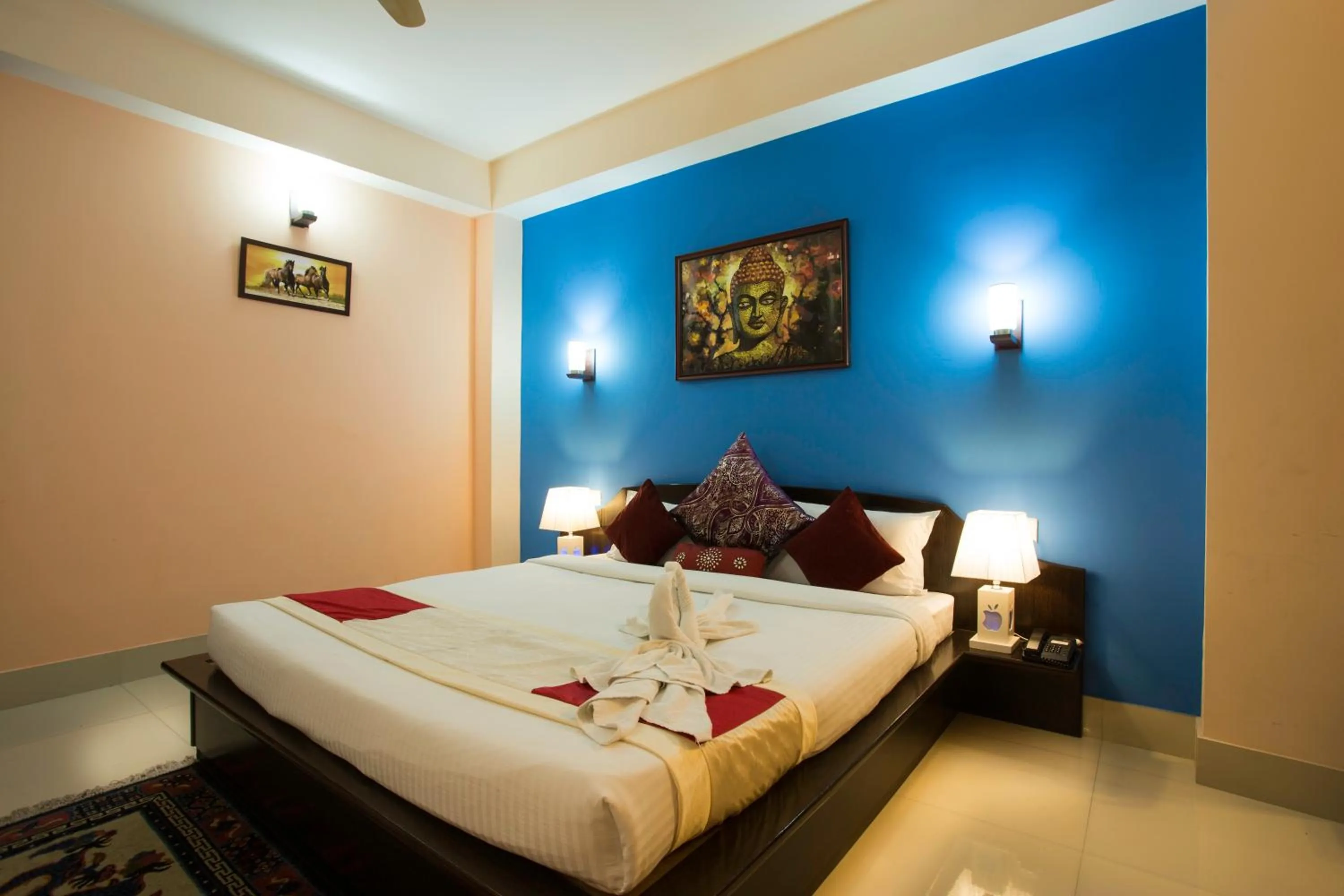 Golden Star Continental & Spa