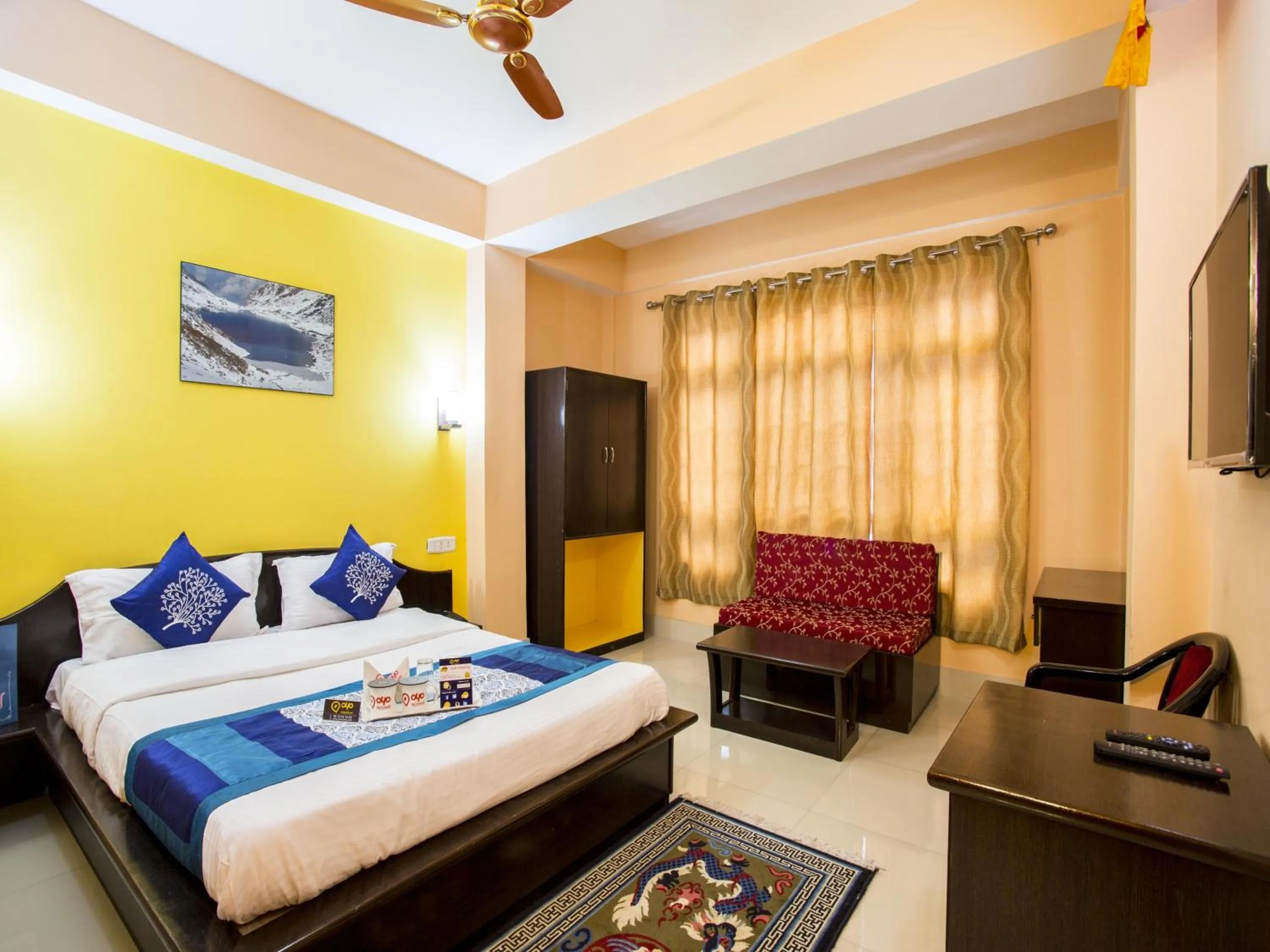 Bed in Golden Star Continental & Spa