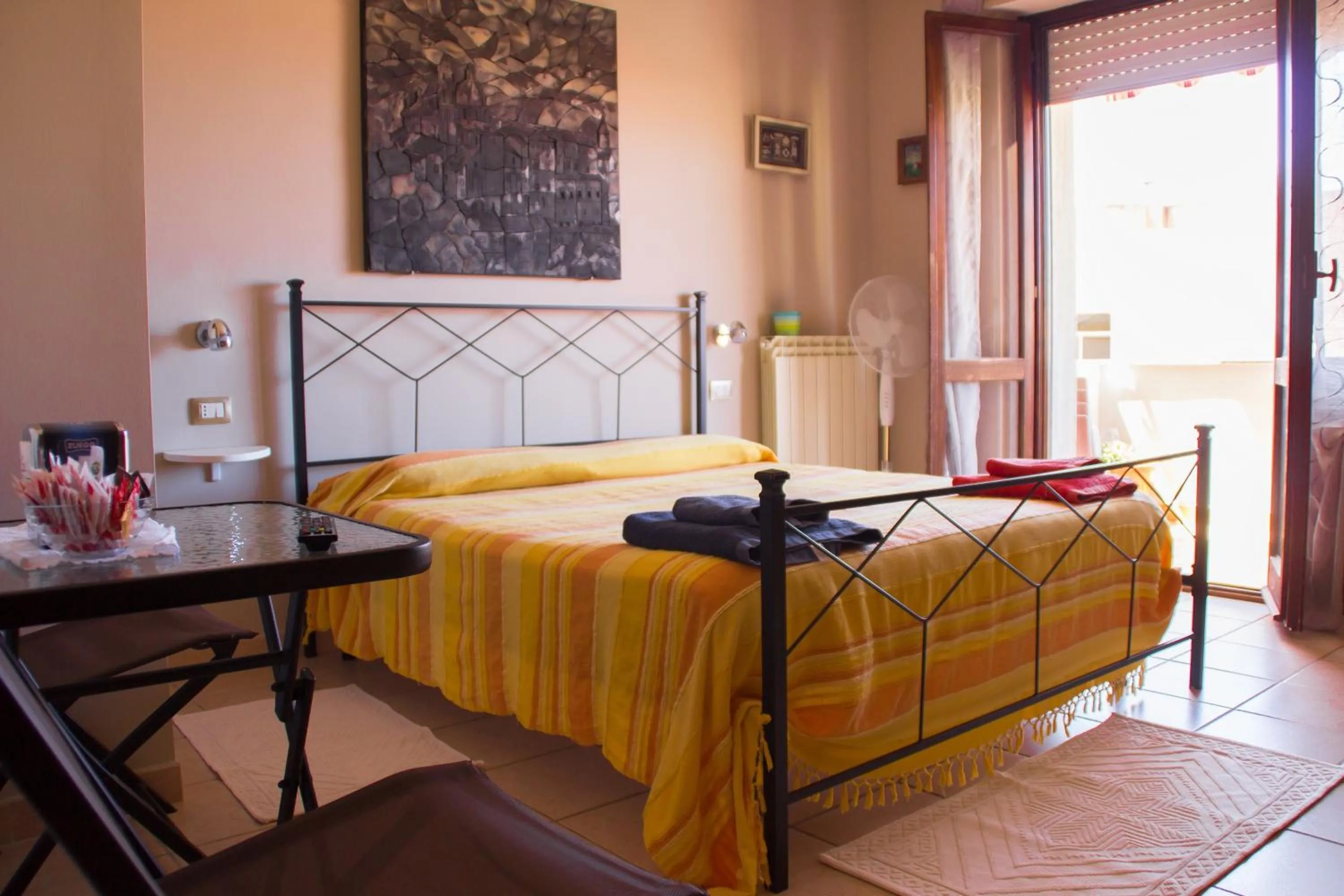 Photo of the whole room, Bed in White Beach