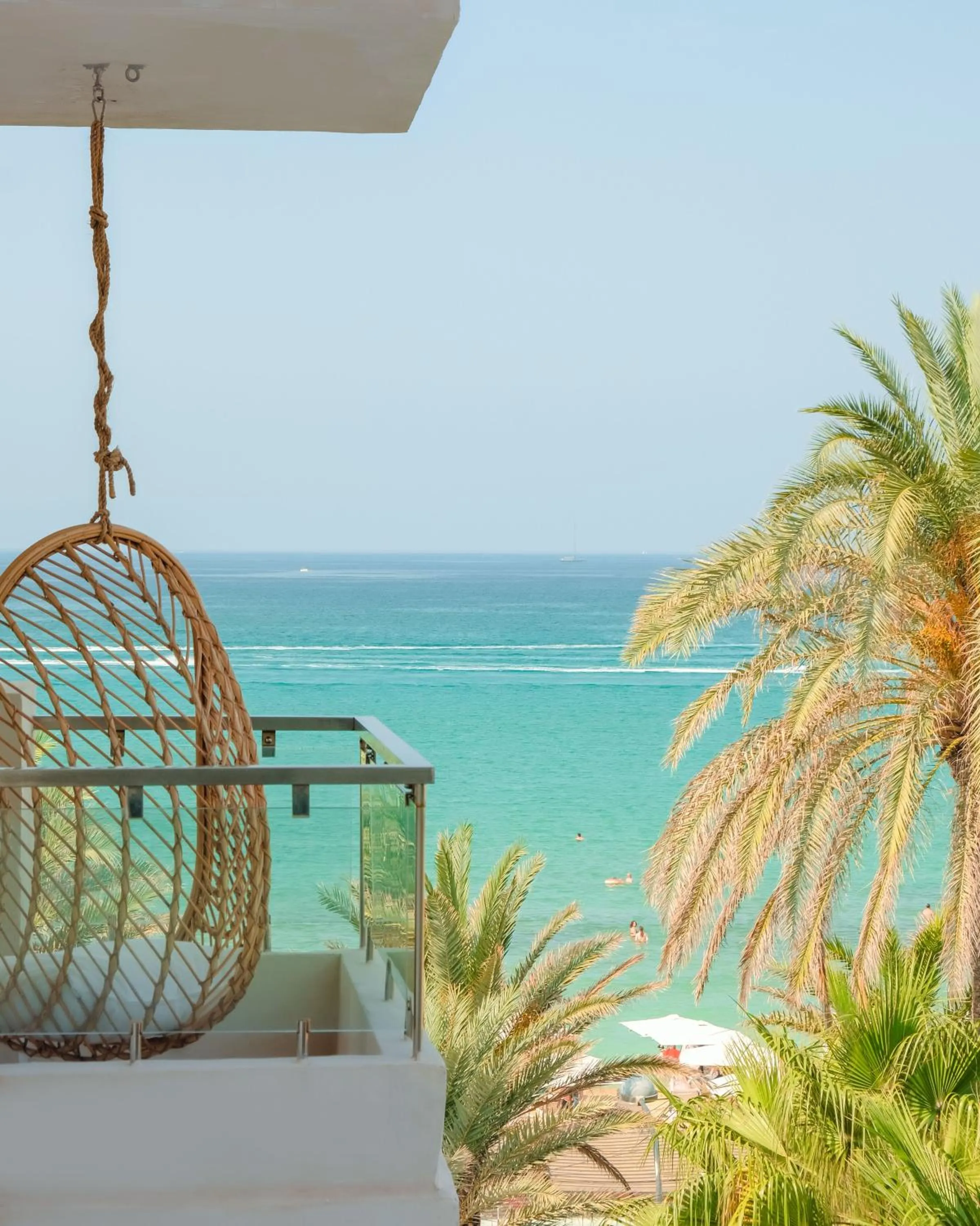 Day in Hotel Playa Golf - Adults Only